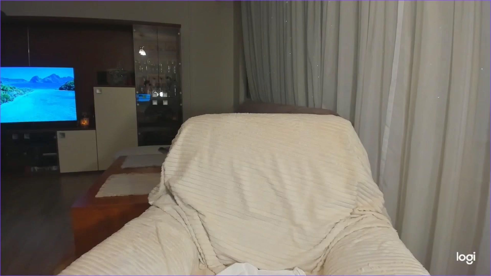 Gallery image thumbnail from FlamingoDream's myfreecams stream on, 01/10/2025, 03:38 image 9 of 20