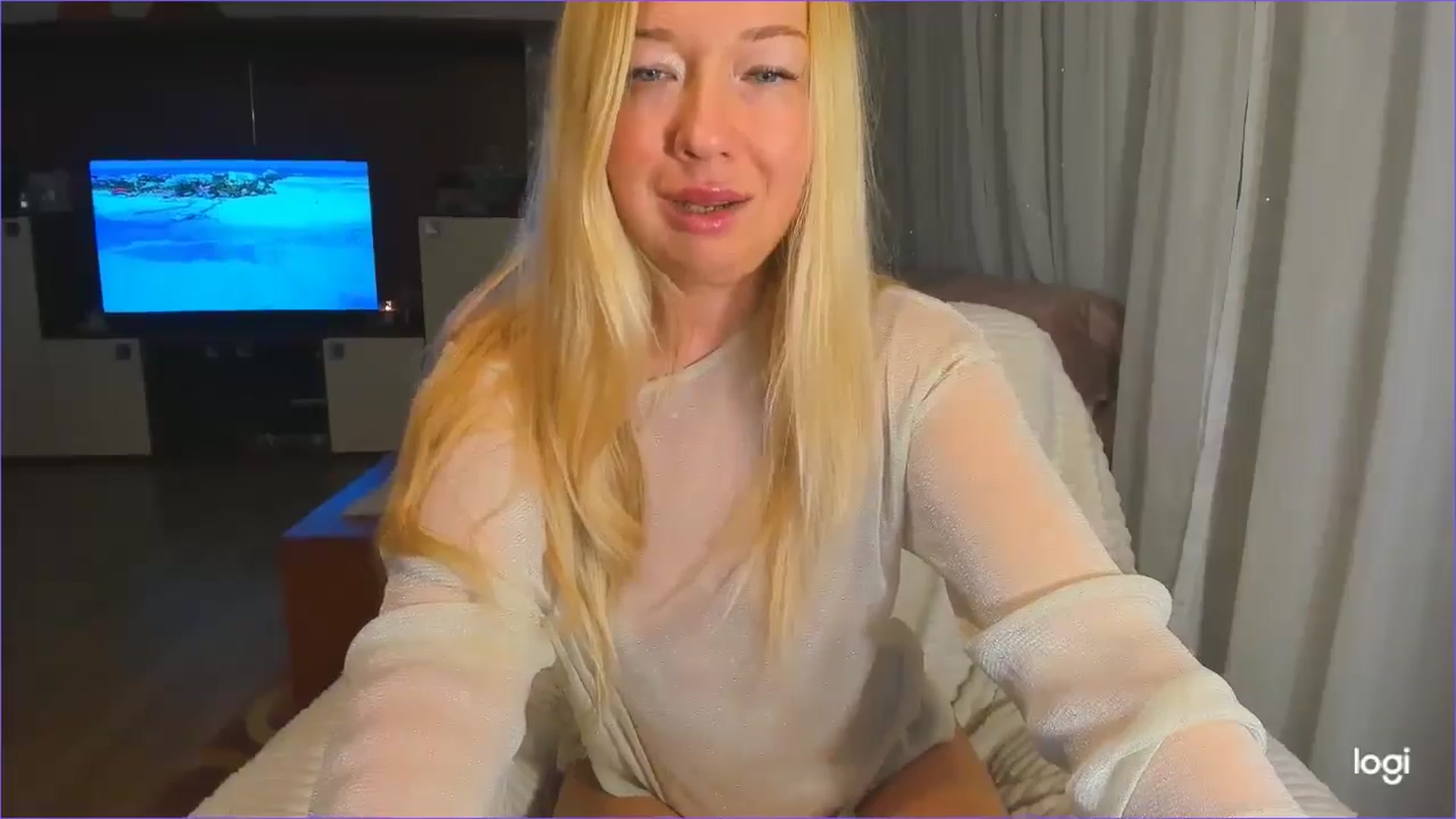 Gallery image thumbnail from FlamingoDream's myfreecams stream on, 01/14/2025, 24:03 image 4 of 20