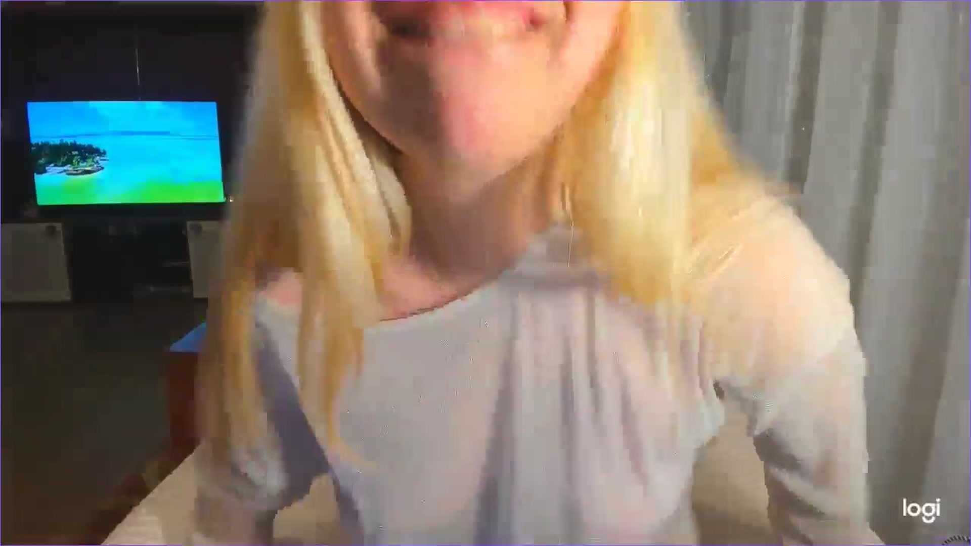 Gallery image thumbnail from FlamingoDream's myfreecams stream on, 01/14/2025, 24:28 image 14 of 20