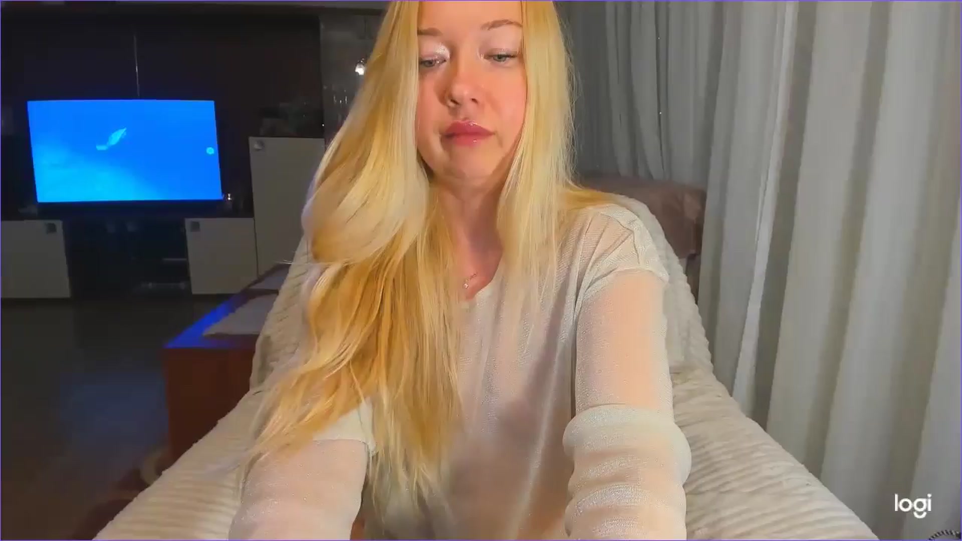 Gallery image thumbnail from FlamingoDream's myfreecams stream on, 01/14/2025, 02:18 image 1 of 20