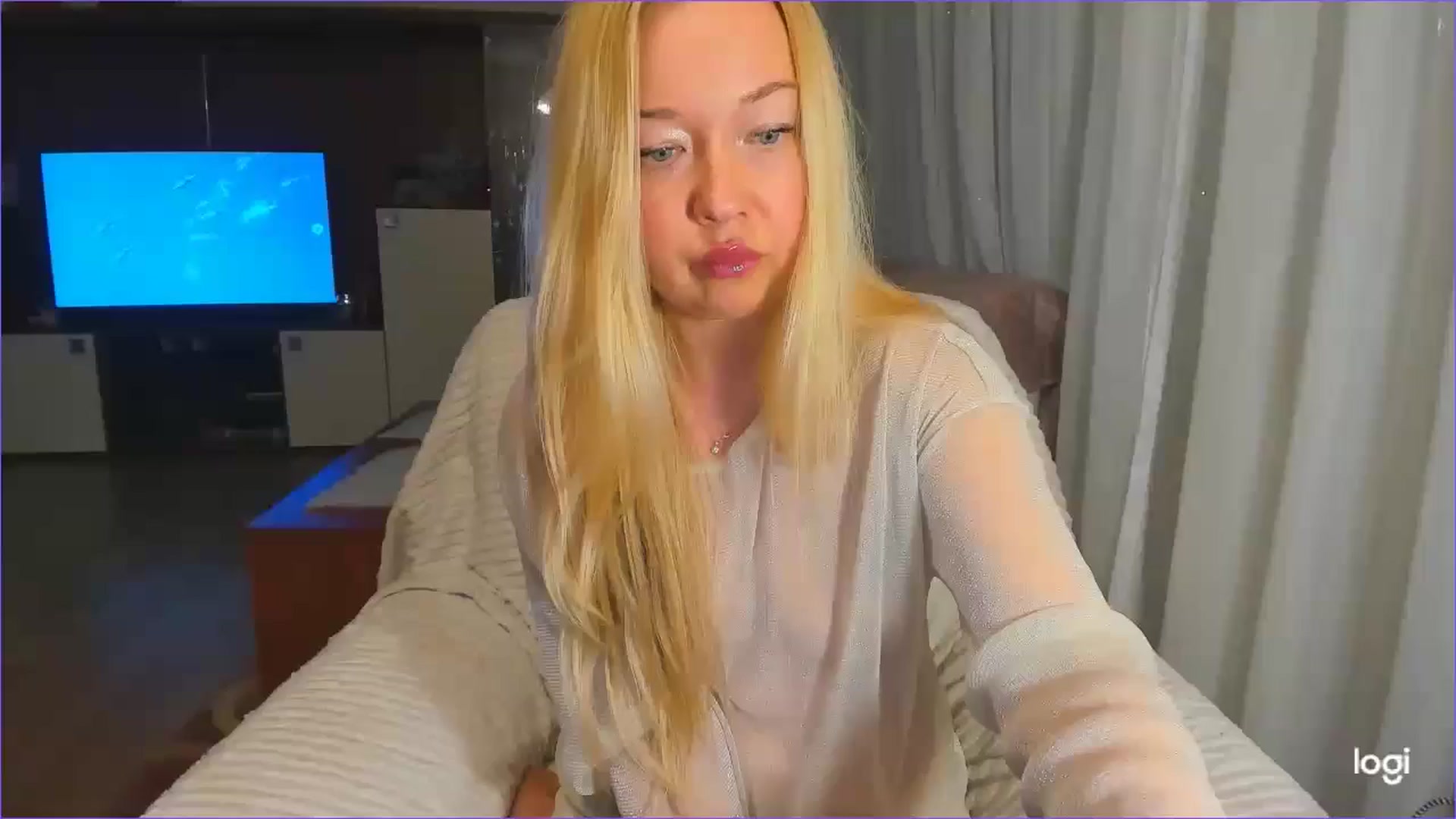 Gallery image thumbnail from FlamingoDream's myfreecams stream on, 01/14/2025, 02:18 image 2 of 20
