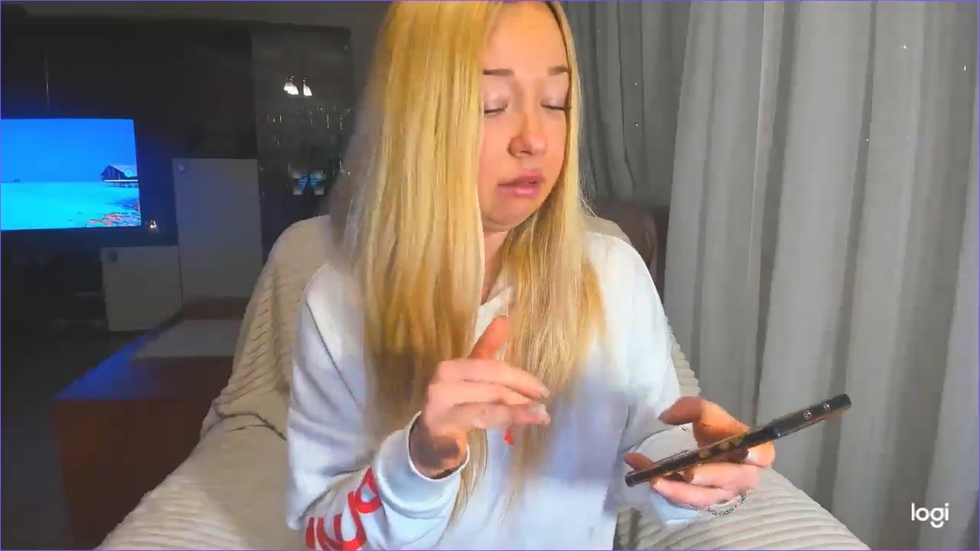 Gallery image thumbnail from FlamingoDream's myfreecams stream on, 01/17/2025, 04:47 image 13 of 20