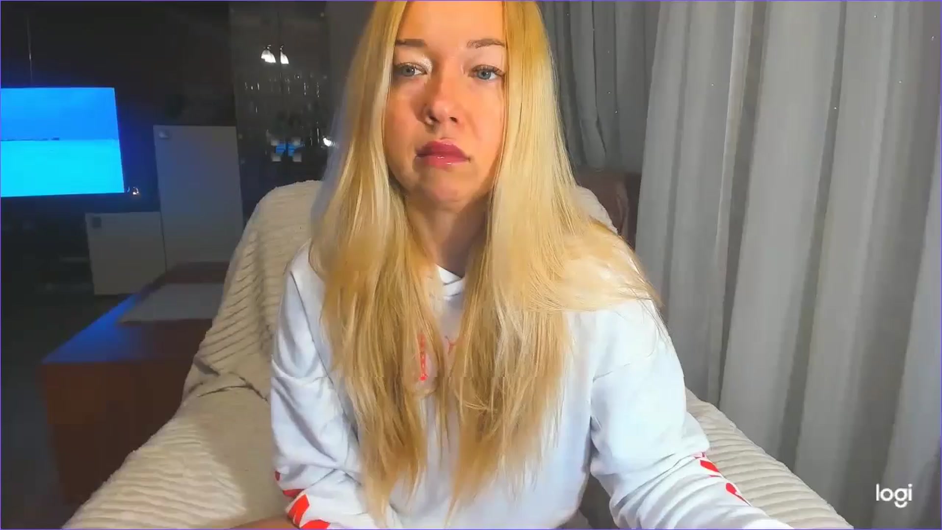 Gallery image thumbnail from FlamingoDream's myfreecams stream on, 01/17/2025, 04:47 image 1 of 20