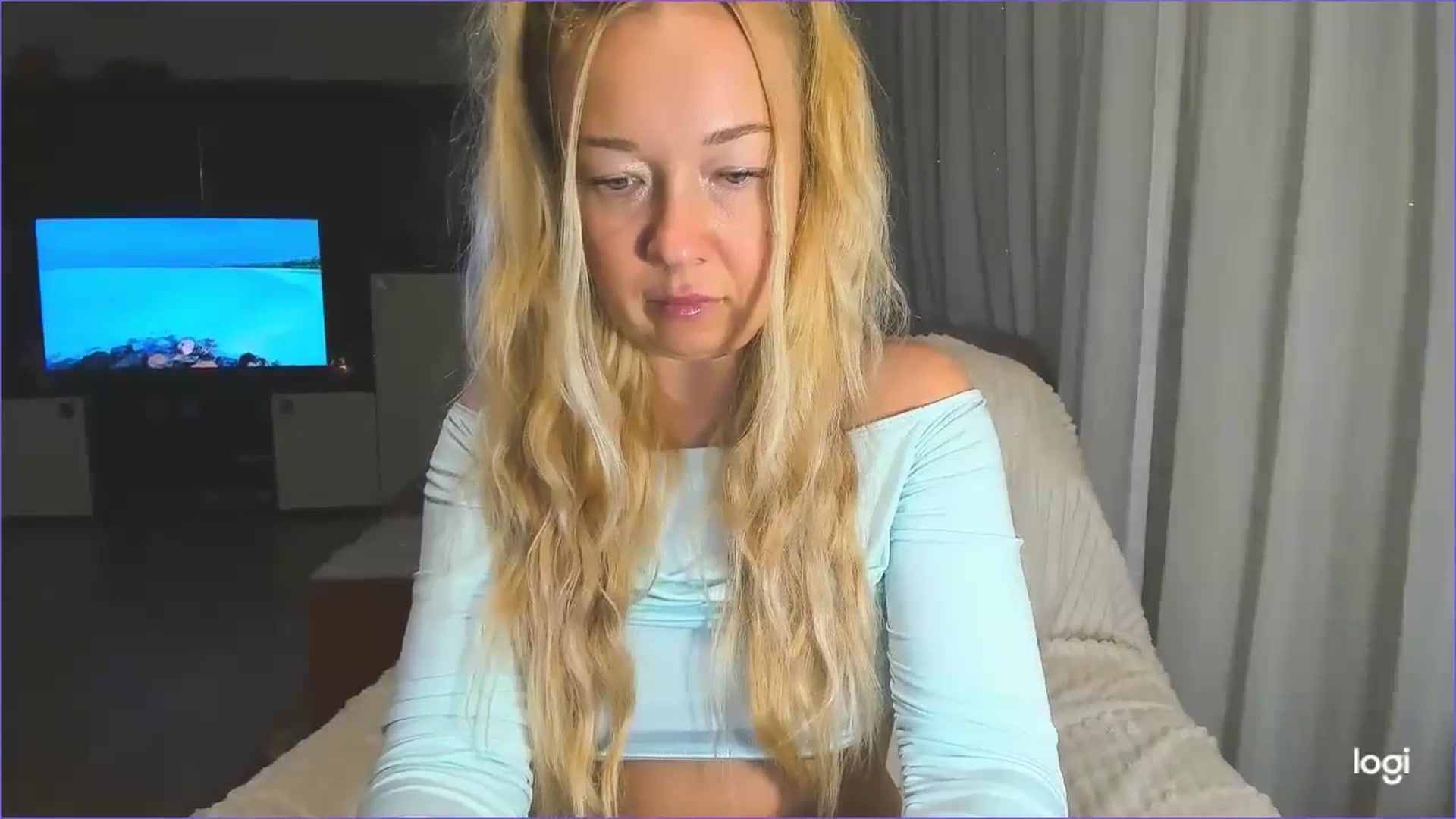 Gallery image thumbnail from FlamingoDream's myfreecams stream on, 01/20/2025, 23:24 image 2 of 20