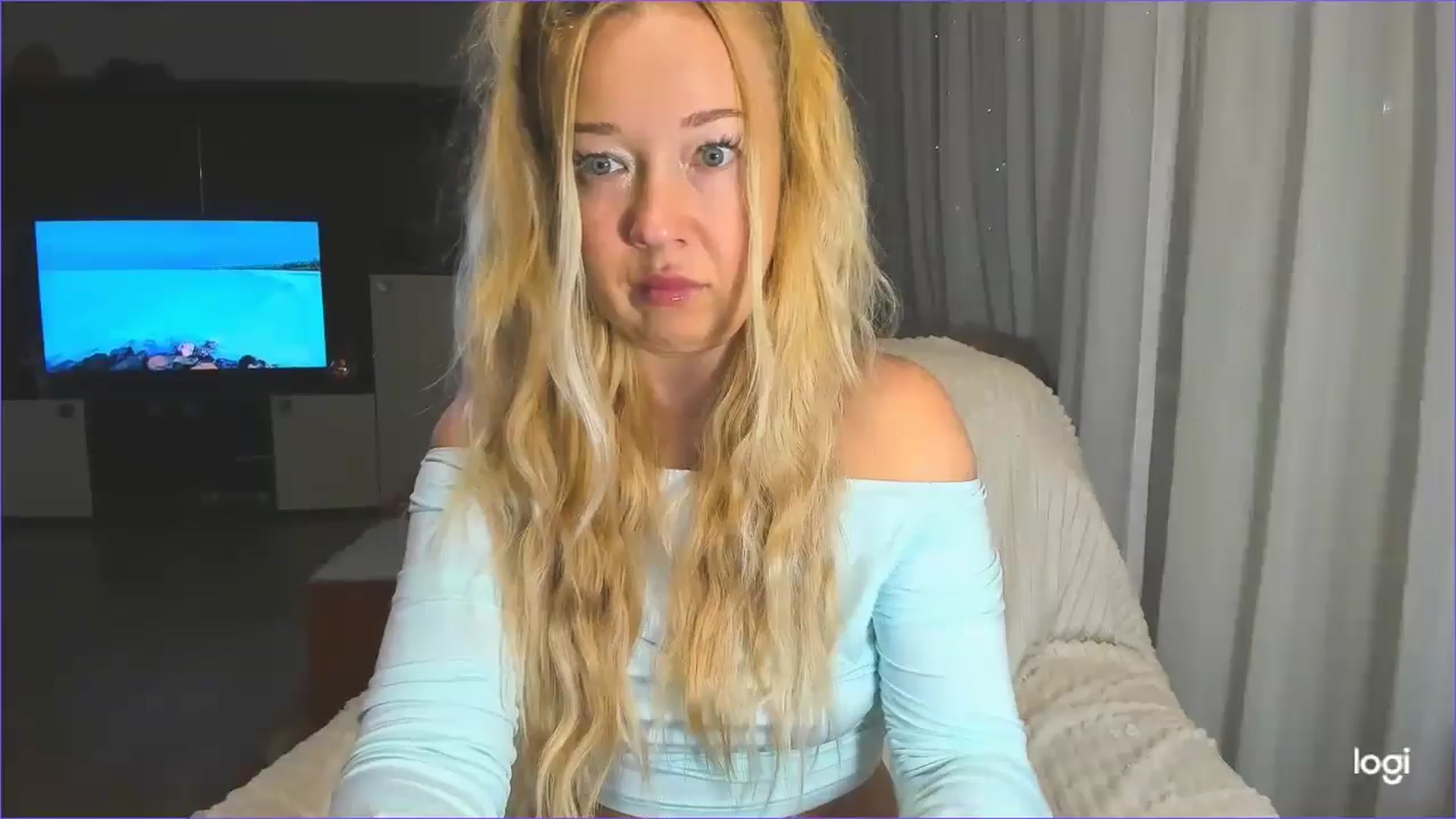 Gallery image thumbnail from FlamingoDream's myfreecams stream on, 01/20/2025, 23:24 image 1 of 20