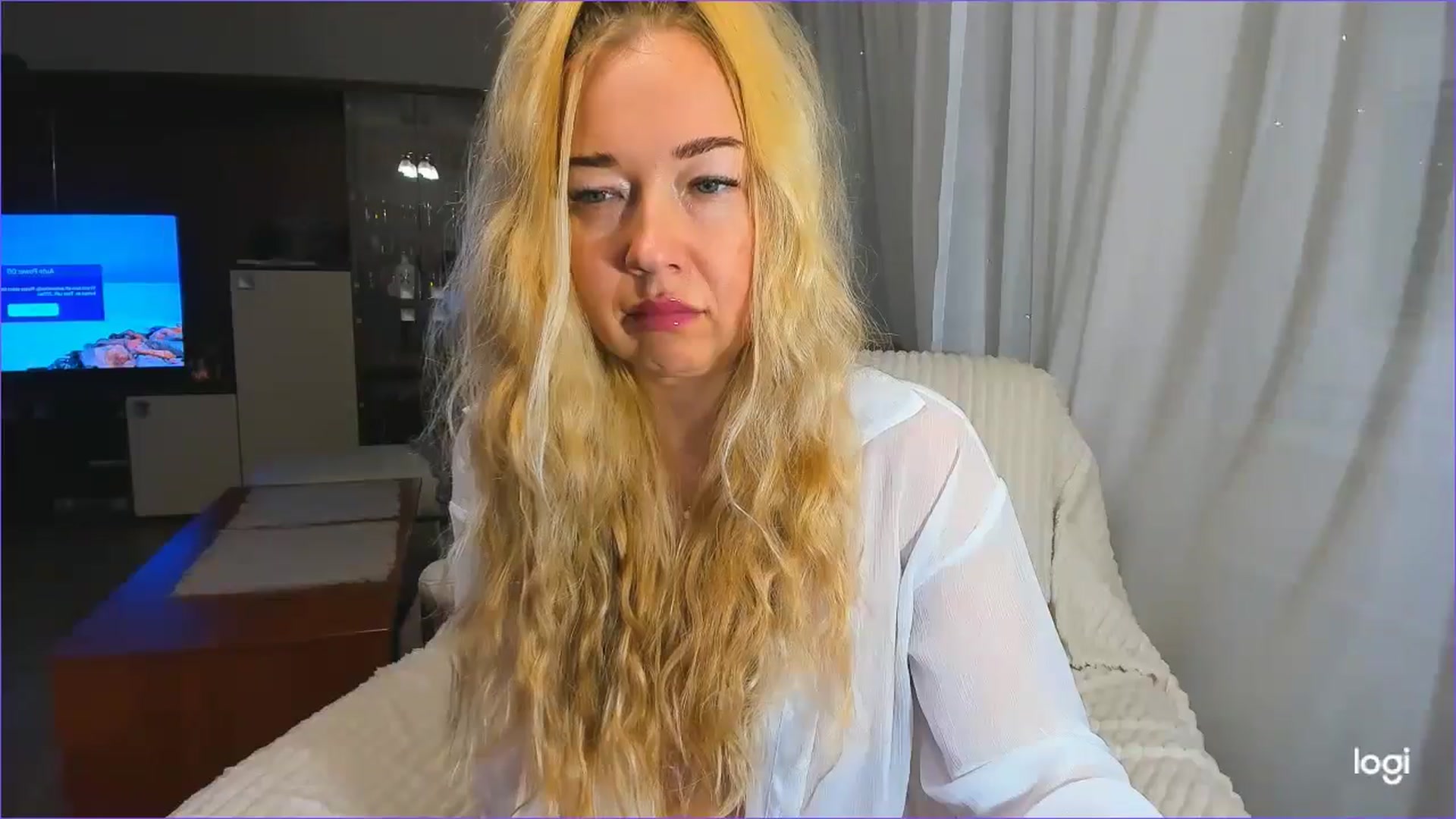 Gallery image thumbnail from FlamingoDream's myfreecams stream on, 01/28/2025, 04:20 image 5 of 20