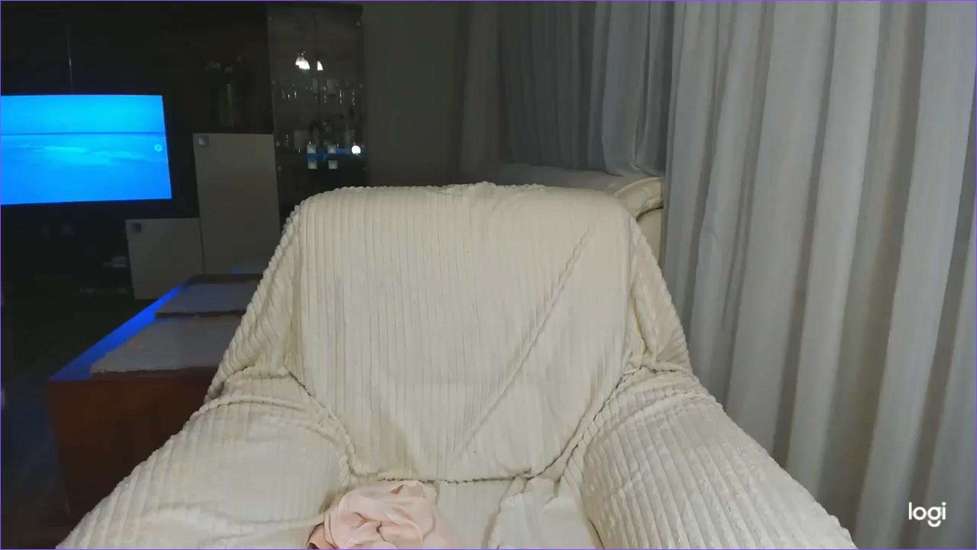 Gallery image thumbnail from FlamingoDream's myfreecams stream on, 03/12/2025, 03:33 image 16 of 20