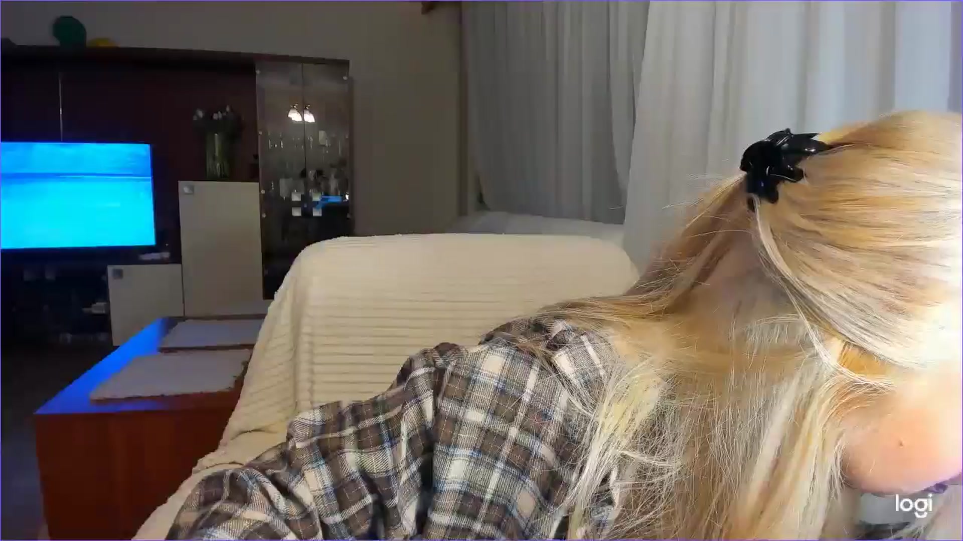 Gallery image thumbnail from FlamingoDream's myfreecams stream on, 03/14/2025, 24:01 image 1 of 20