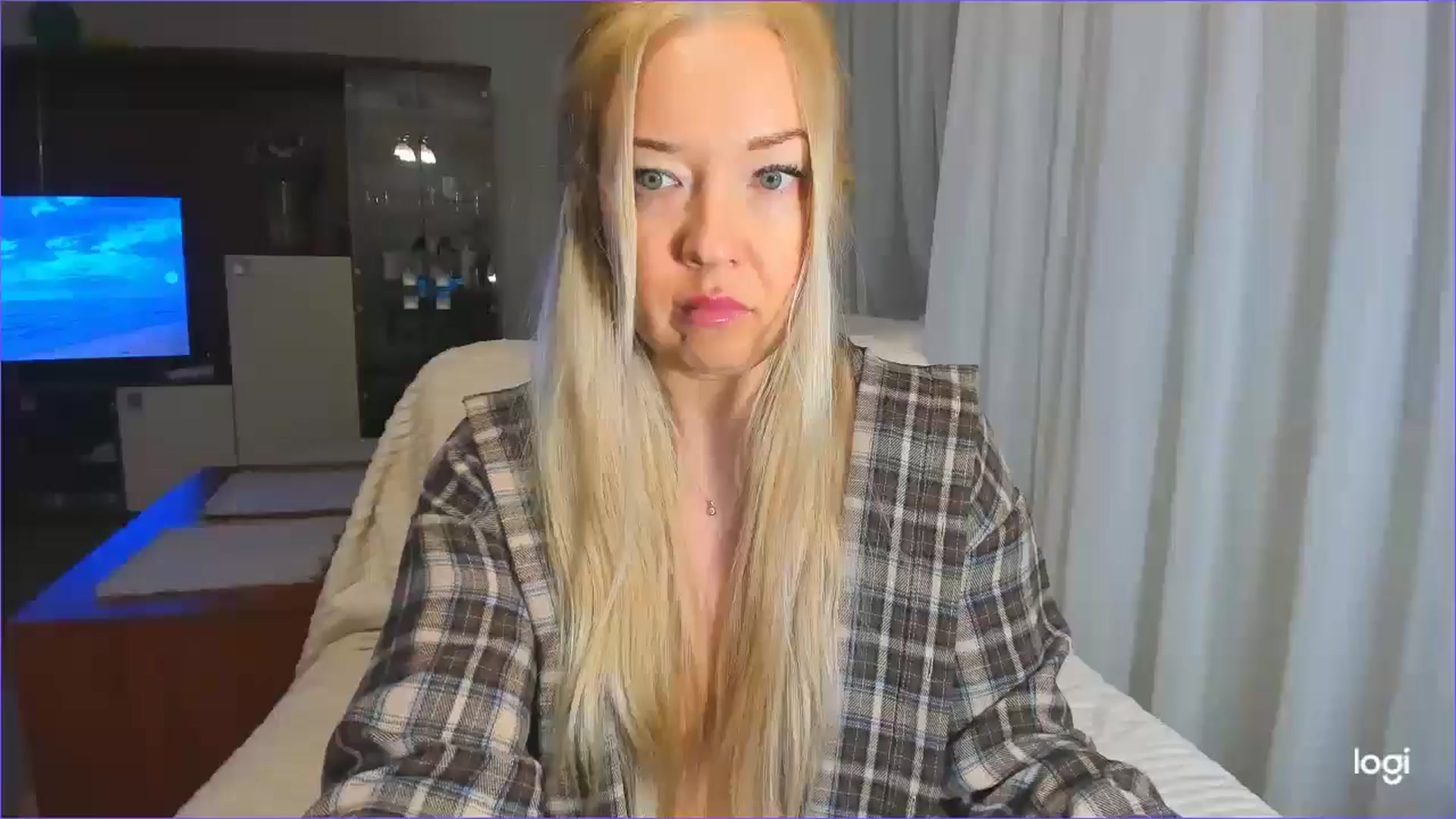 Gallery image thumbnail from FlamingoDream's myfreecams stream on, 03/14/2025, 03:30 image 2 of 20