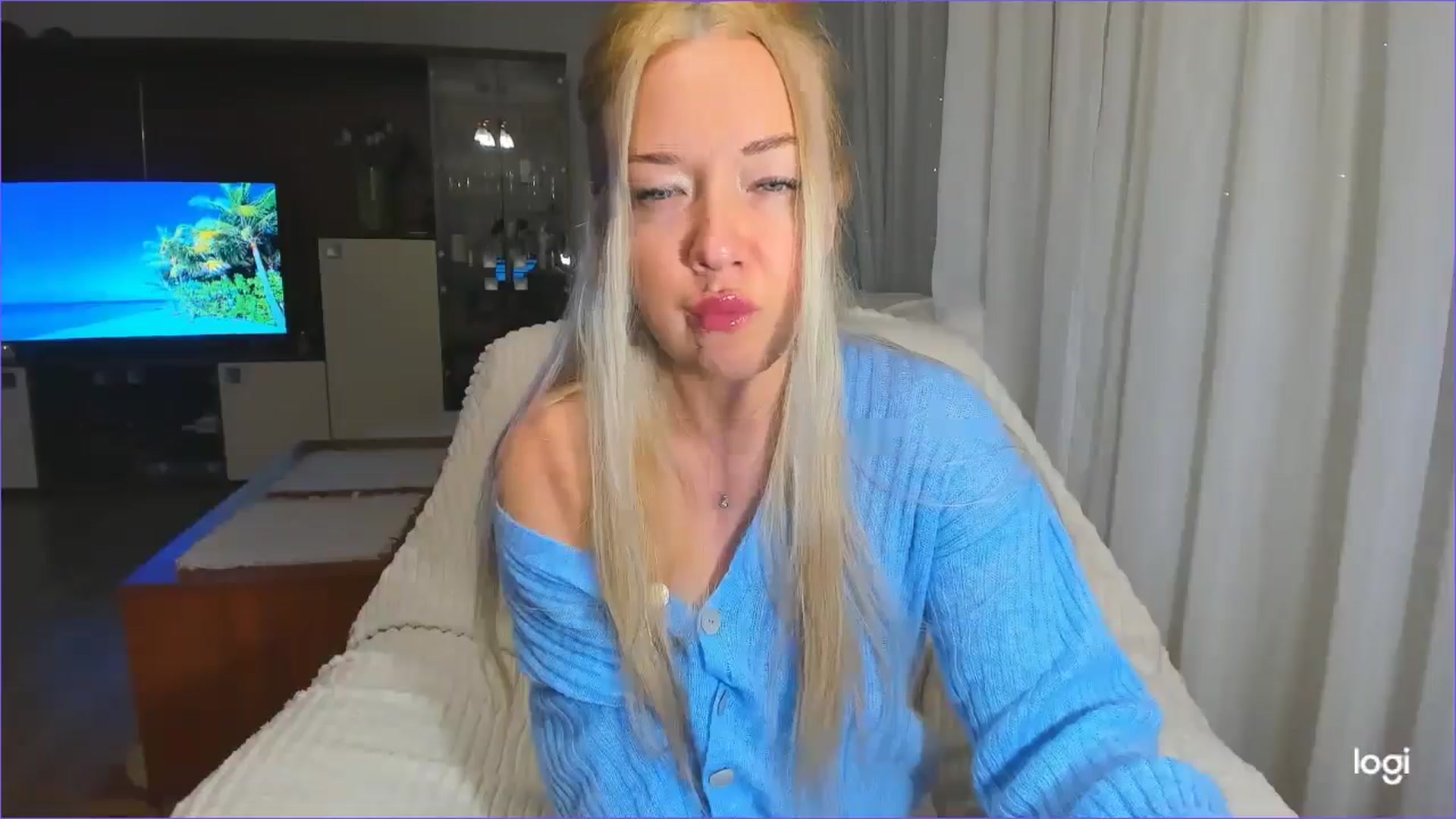 Gallery image thumbnail from FlamingoDream's myfreecams stream on, 03/14/2025, 22:07 image 19 of 20