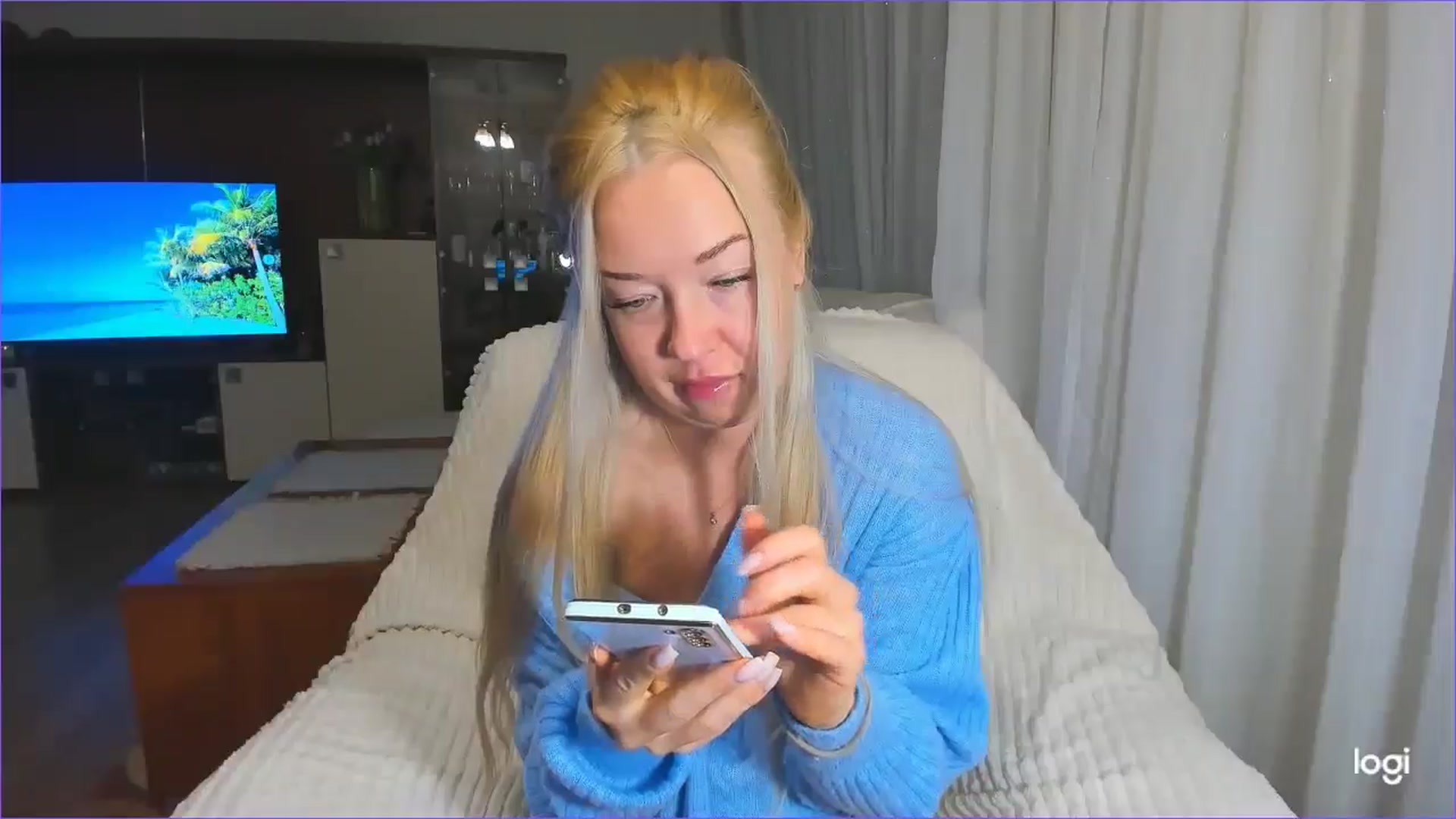 Gallery image thumbnail from FlamingoDream's myfreecams stream on, 03/14/2025, 22:07 image 2 of 20