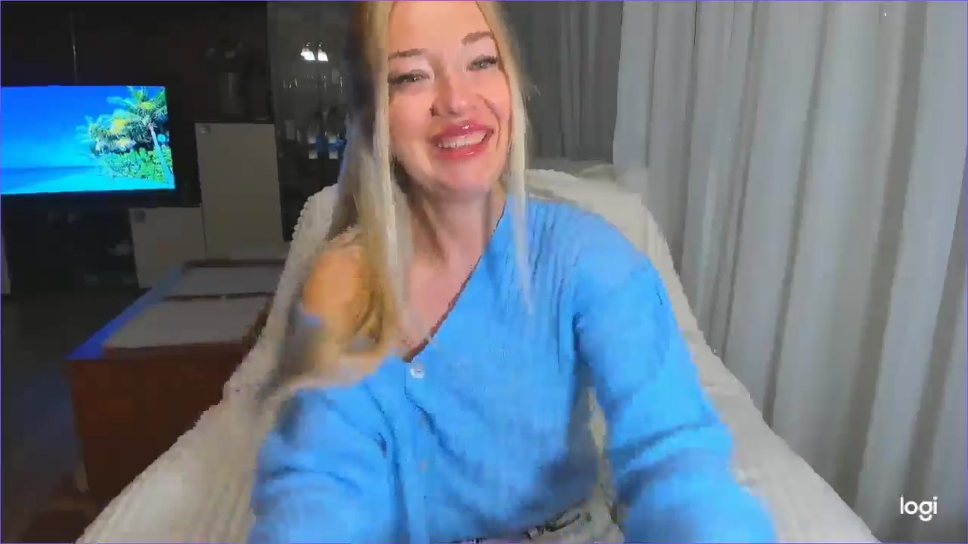Gallery image thumbnail from FlamingoDream's myfreecams stream on, 03/14/2025, 23:58 image 10 of 20