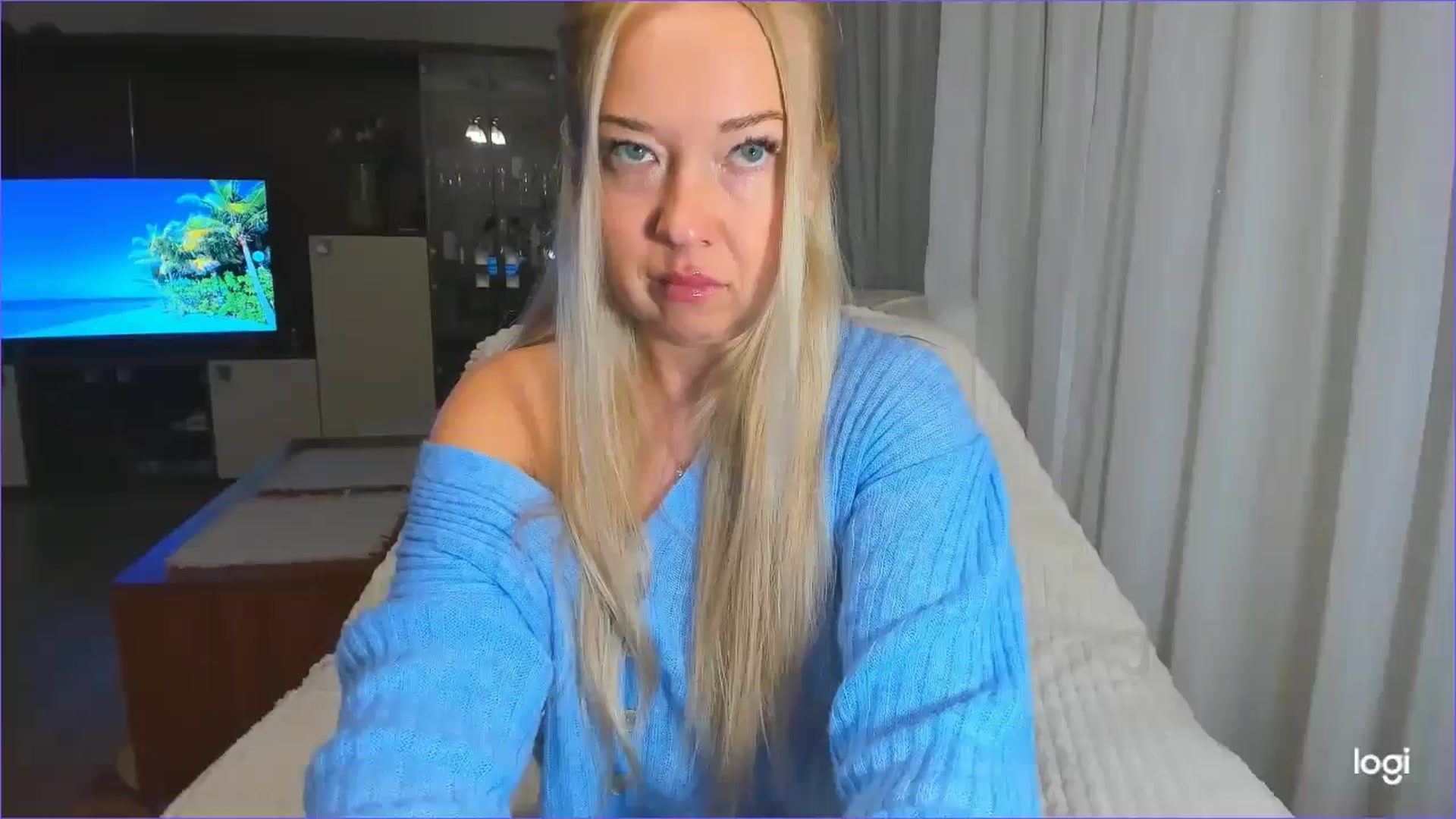 Gallery image thumbnail from FlamingoDream's myfreecams stream on, 03/14/2025, 23:58 image 4 of 20