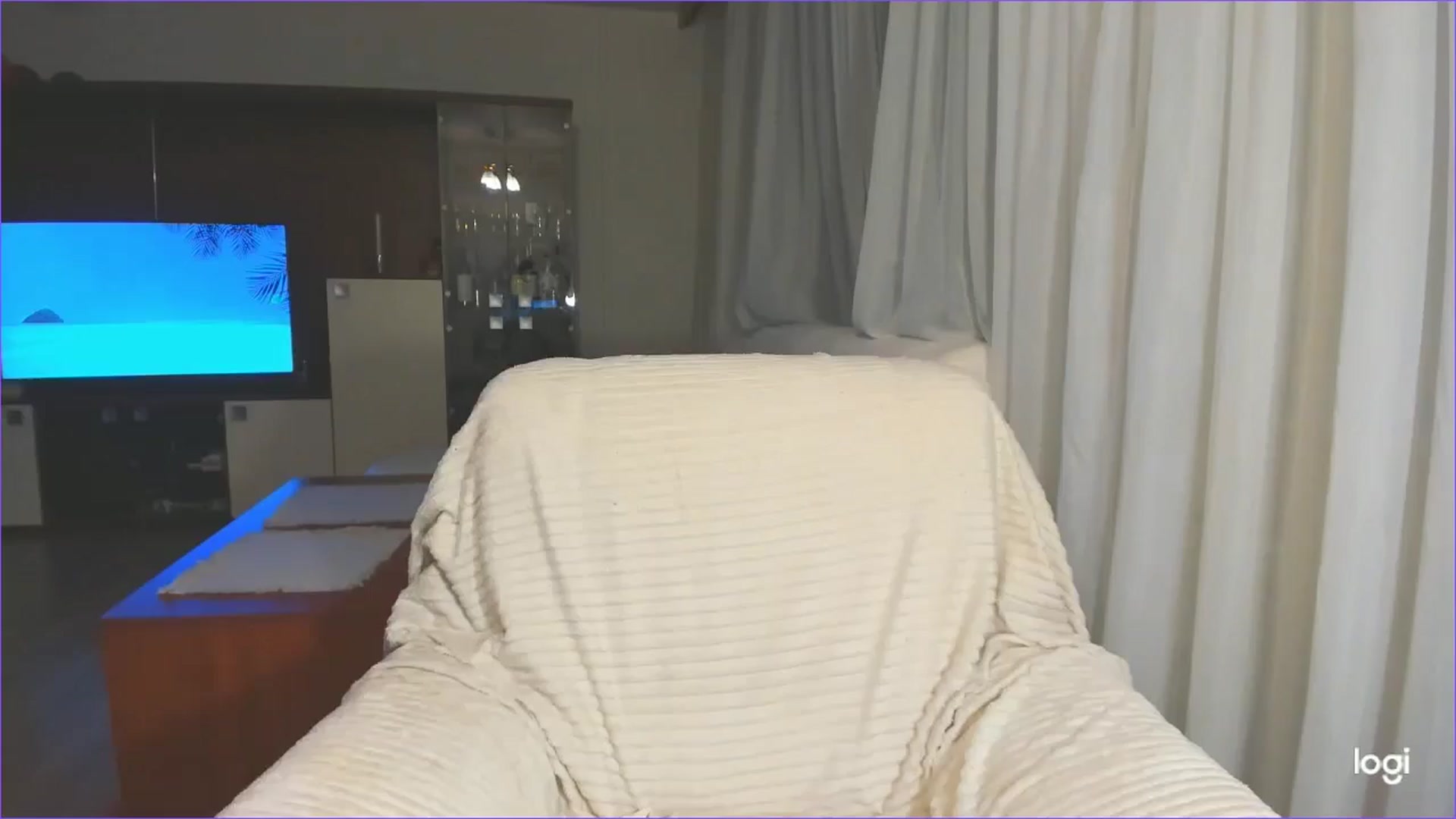 Gallery image thumbnail from FlamingoDream's myfreecams stream on, 03/20/2025, 24:03 image 6 of 20