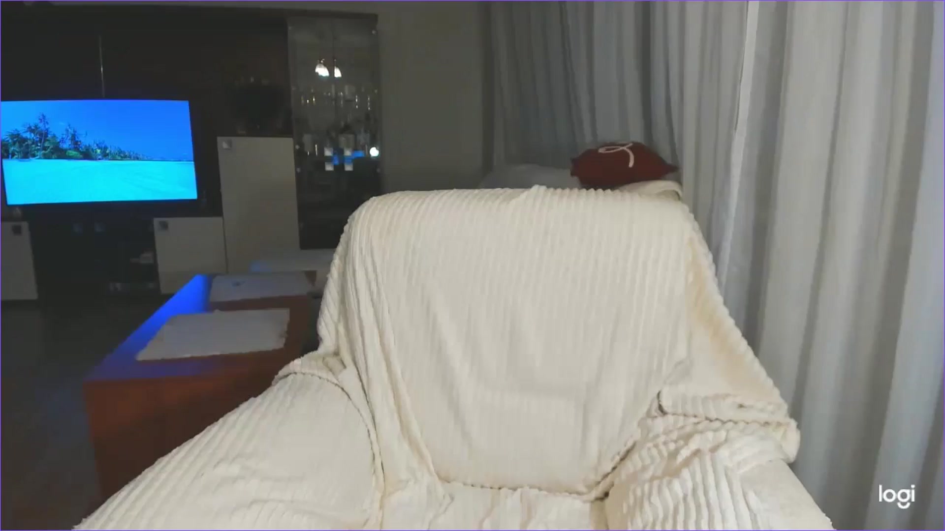 Gallery image thumbnail from FlamingoDream's myfreecams stream on, 03/21/2025, 04:13 image 11 of 20