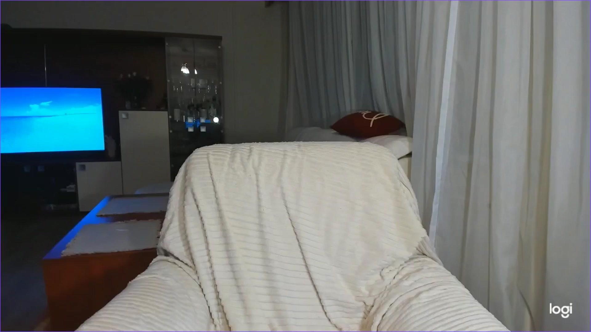 Gallery image thumbnail from FlamingoDream's myfreecams stream on, 03/25/2025, 24:03 image 11 of 20