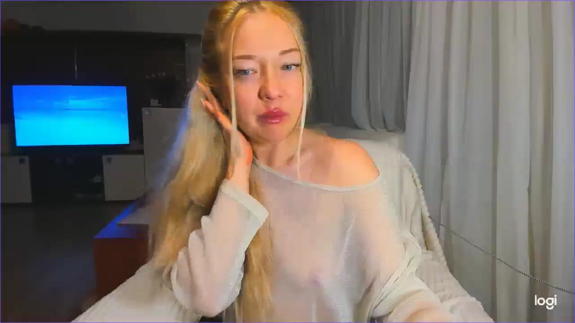 Gallery image thumbnail from FlamingoDream's myfreecams stream on, 03/26/2025, 22:52 image 8 of 20