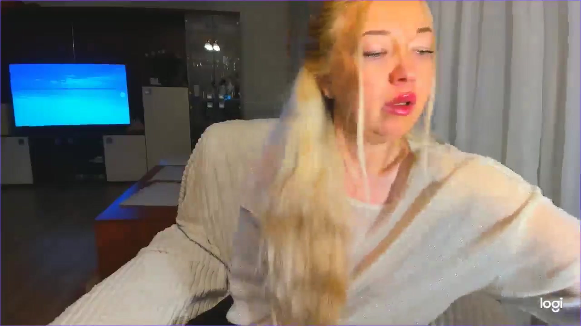 Gallery image thumbnail from FlamingoDream's myfreecams stream on, 03/26/2025, 23:20 image 5 of 20