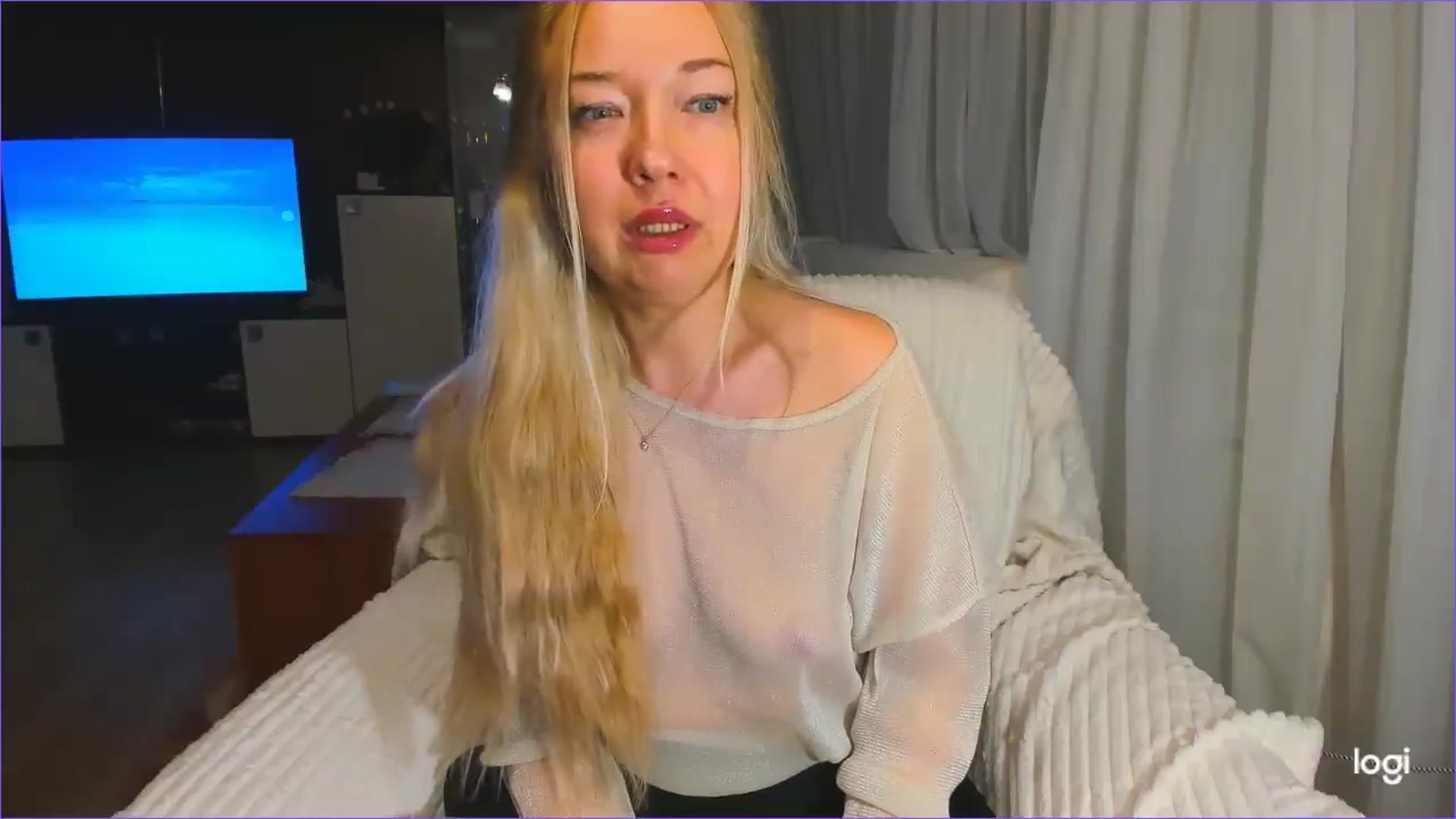 Gallery image thumbnail from FlamingoDream's myfreecams stream on, 03/27/2025, 04:01 image 9 of 20