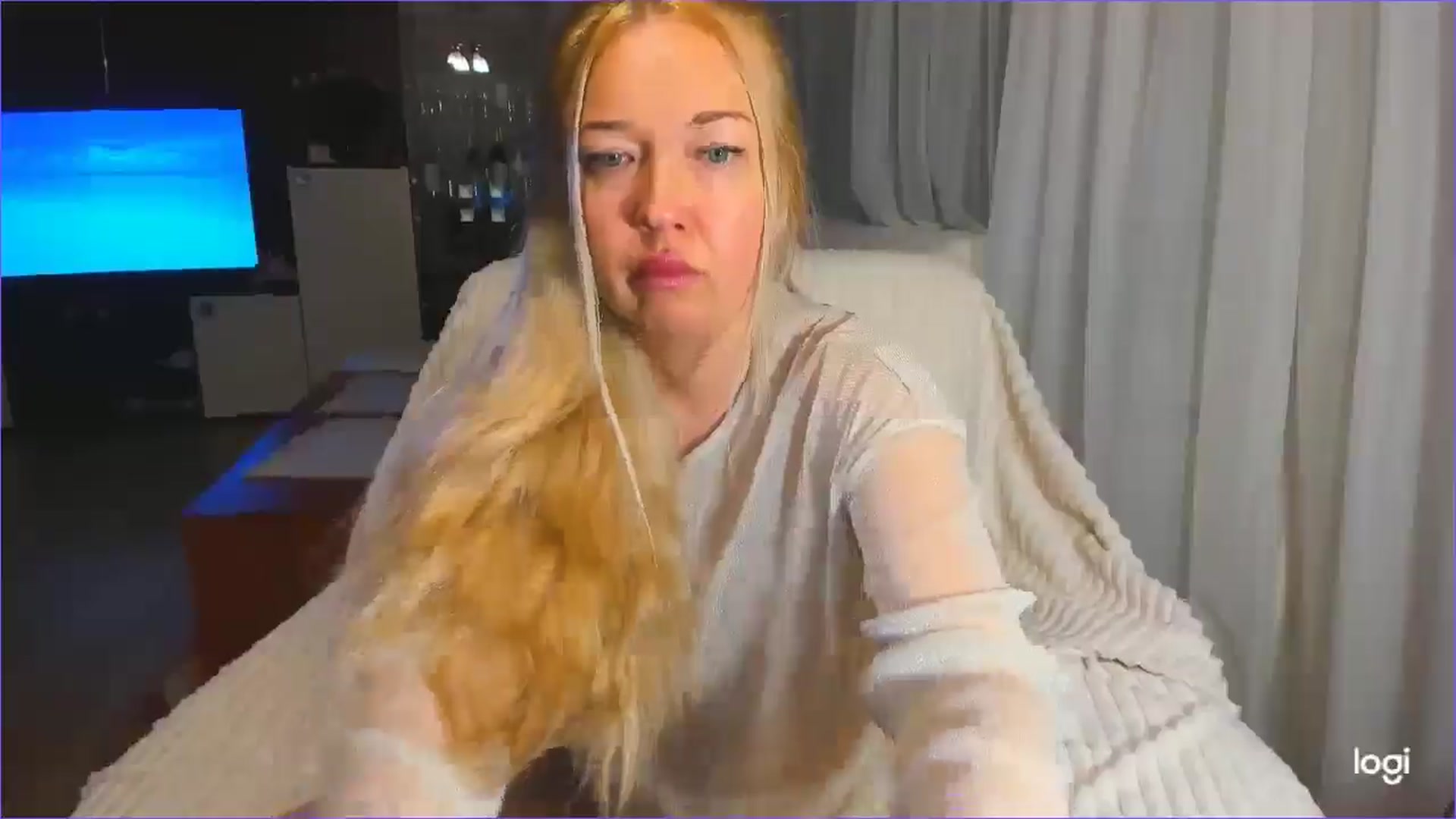 Gallery image thumbnail from FlamingoDream's myfreecams stream on, 03/27/2025, 04:01 image 19 of 20