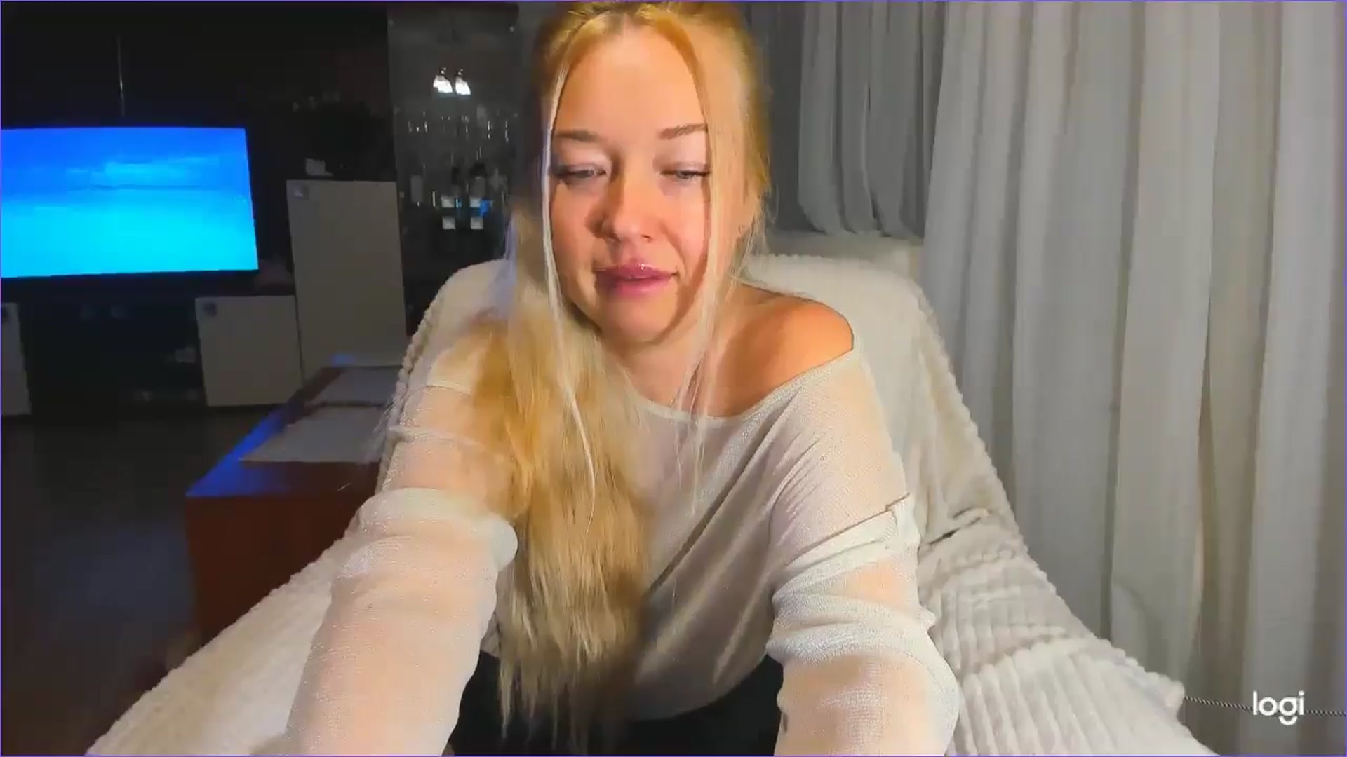 Gallery image thumbnail from FlamingoDream's myfreecams stream on, 03/27/2025, 04:01 image 3 of 20