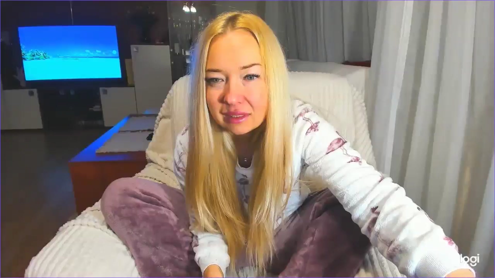 Gallery image thumbnail from FlamingoDream's myfreecams stream on, 04/02/2025, 01:49 image 7 of 20