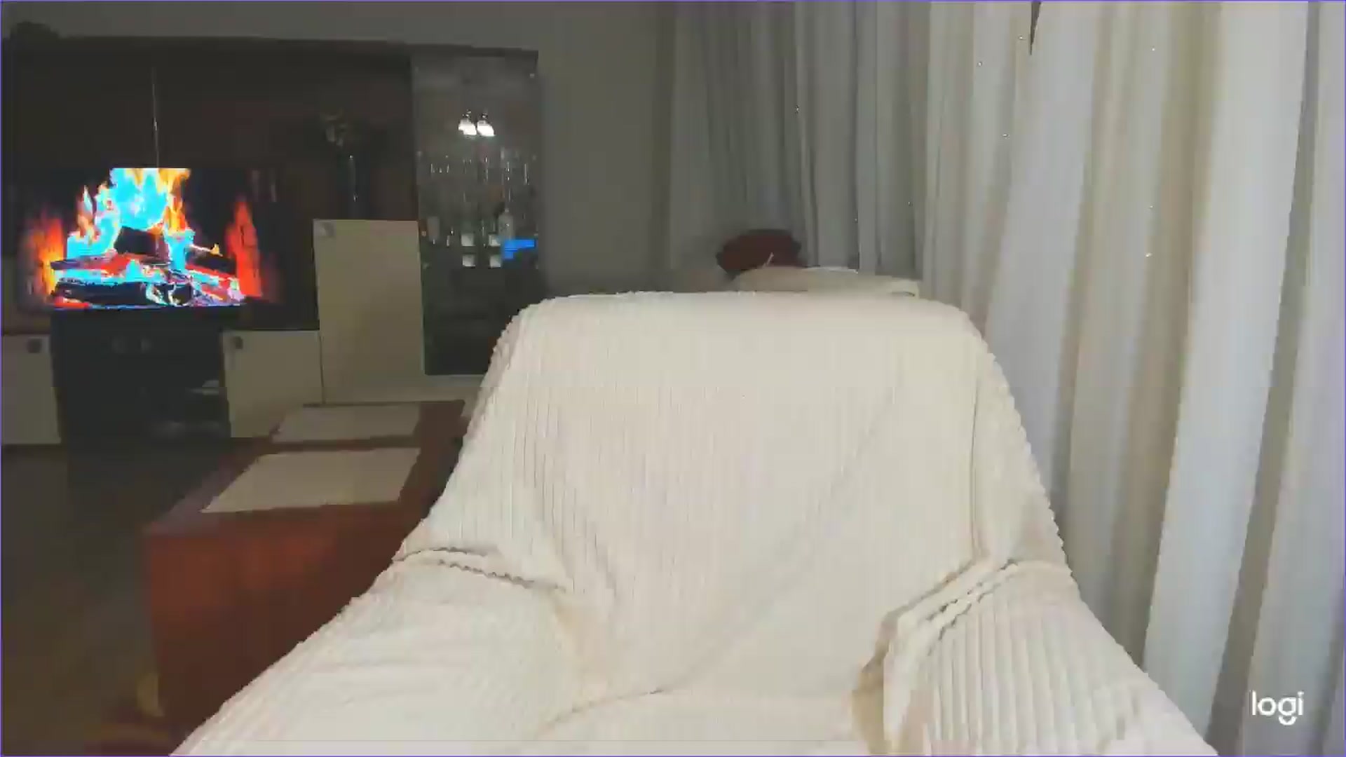 Gallery image thumbnail from FlamingoDream's myfreecams stream on, 04/16/2025, 20:11 image 20 of 20