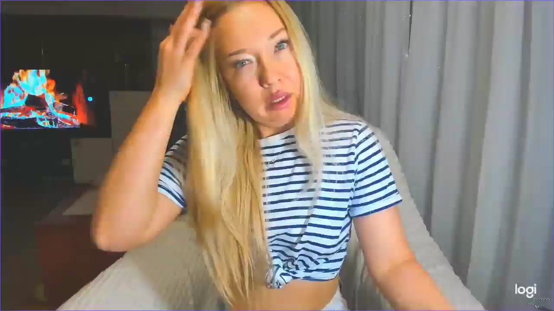 Gallery image thumbnail from FlamingoDream's myfreecams stream on, 04/16/2025, 23:51 image 1 of 20