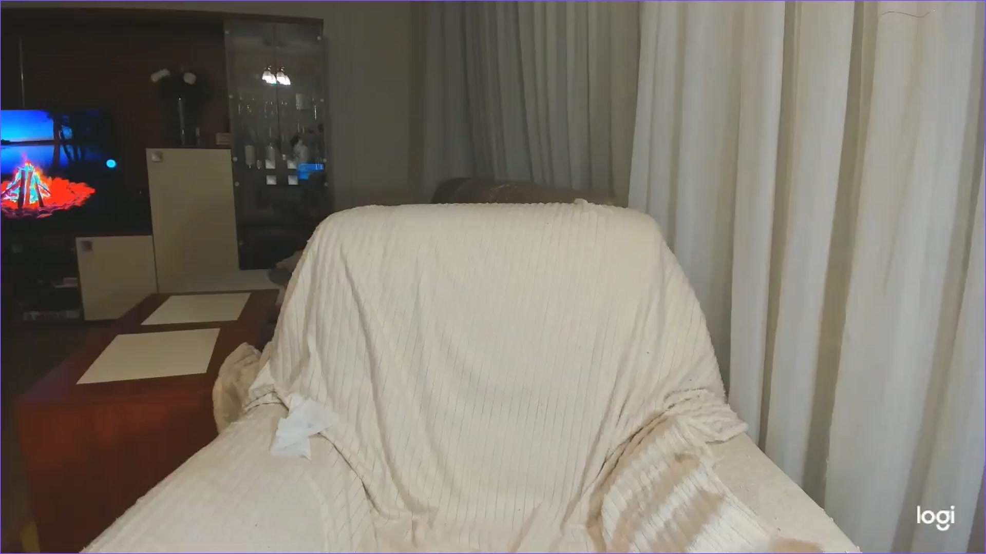 Gallery image thumbnail from FlamingoDream's myfreecams stream on, 04/28/2025, 21:19 image 6 of 20