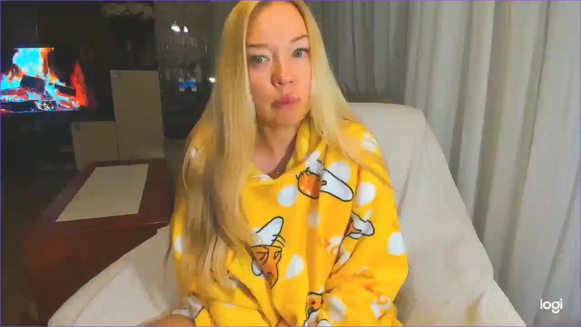 Gallery image thumbnail from FlamingoDream's myfreecams stream on, 05/02/2025, 01:37 image 5 of 20