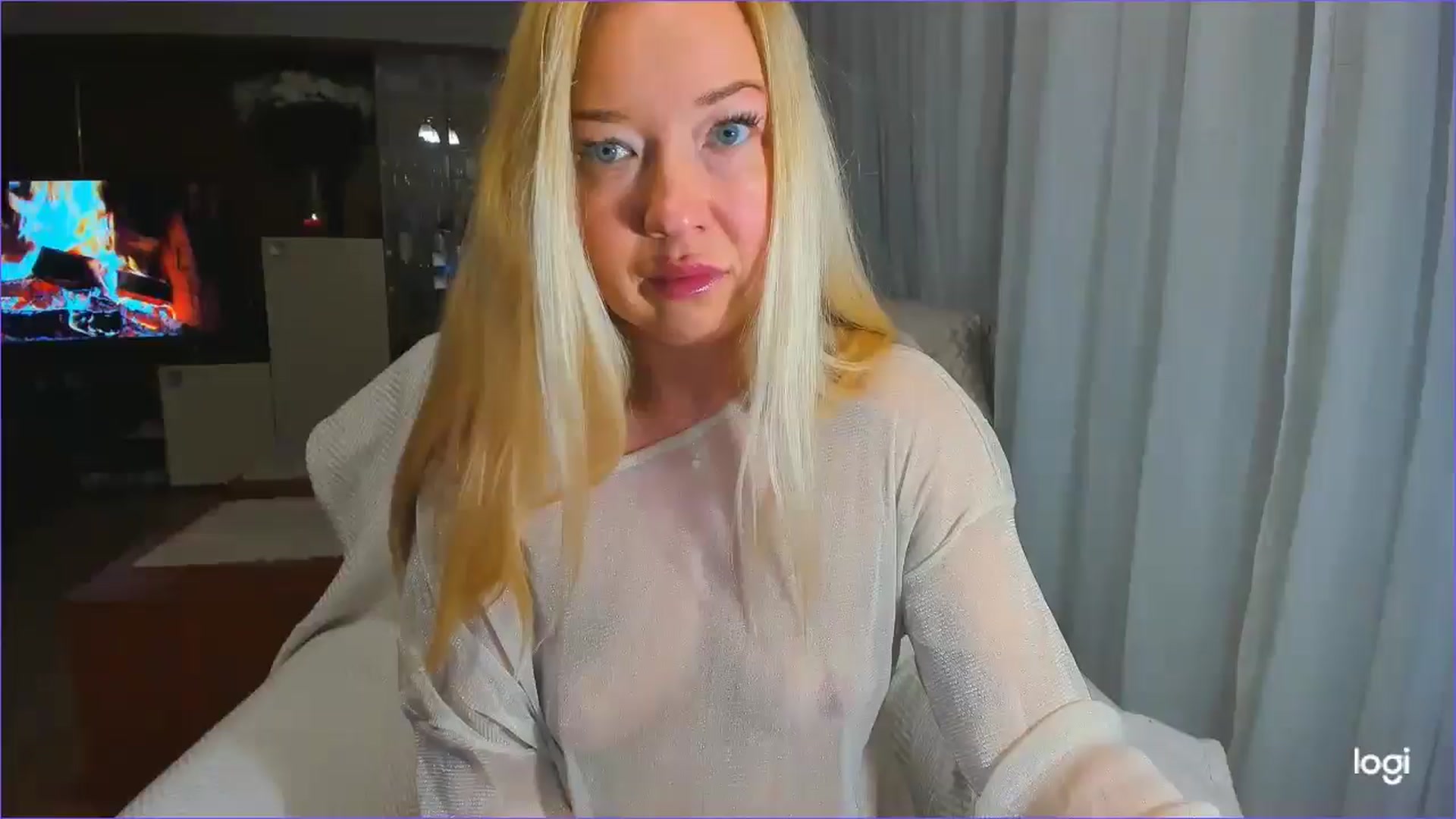 Gallery image thumbnail from FlamingoDream's myfreecams stream on, 05/08/2025, 23:38 image 1 of 20