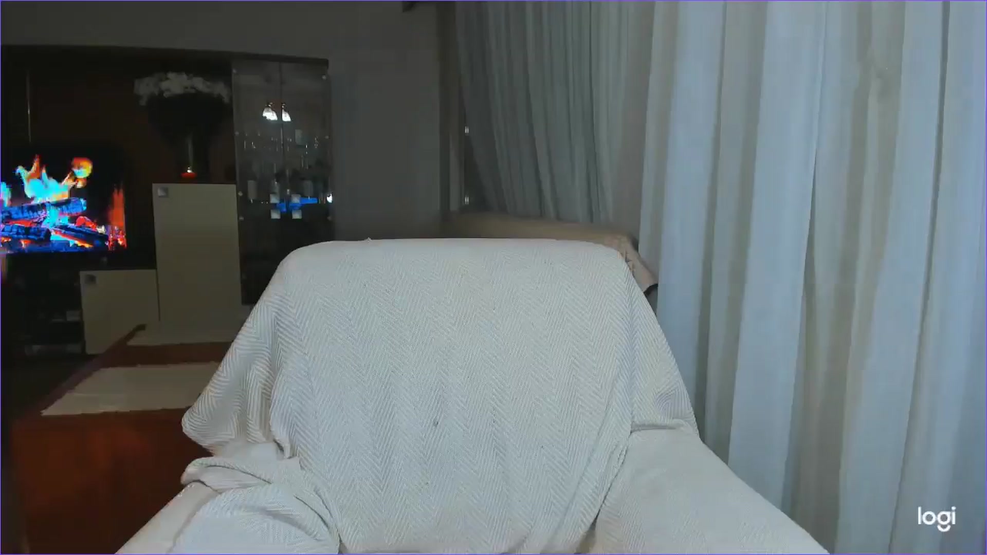 Gallery image thumbnail from FlamingoDream's myfreecams stream on, 05/10/2025, 01:34 image 13 of 20