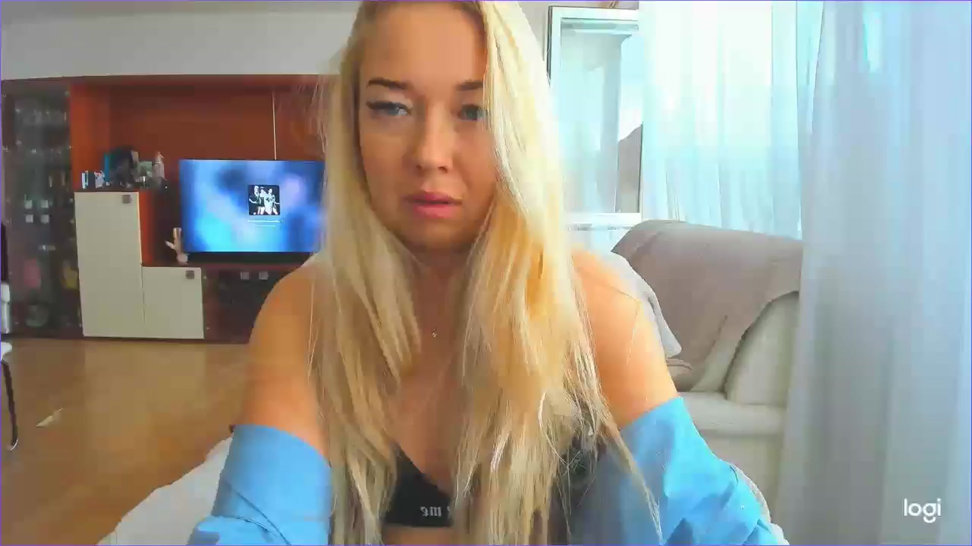 Gallery image thumbnail from FlamingoDream's myfreecams stream on, 05/21/2025, 14:12 image 4 of 20