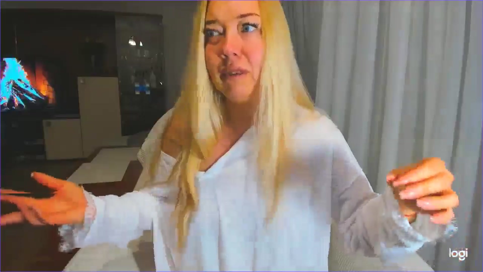 Gallery image thumbnail from FlamingoDream's myfreecams stream on, 05/27/2025, 20:41 image 7 of 20