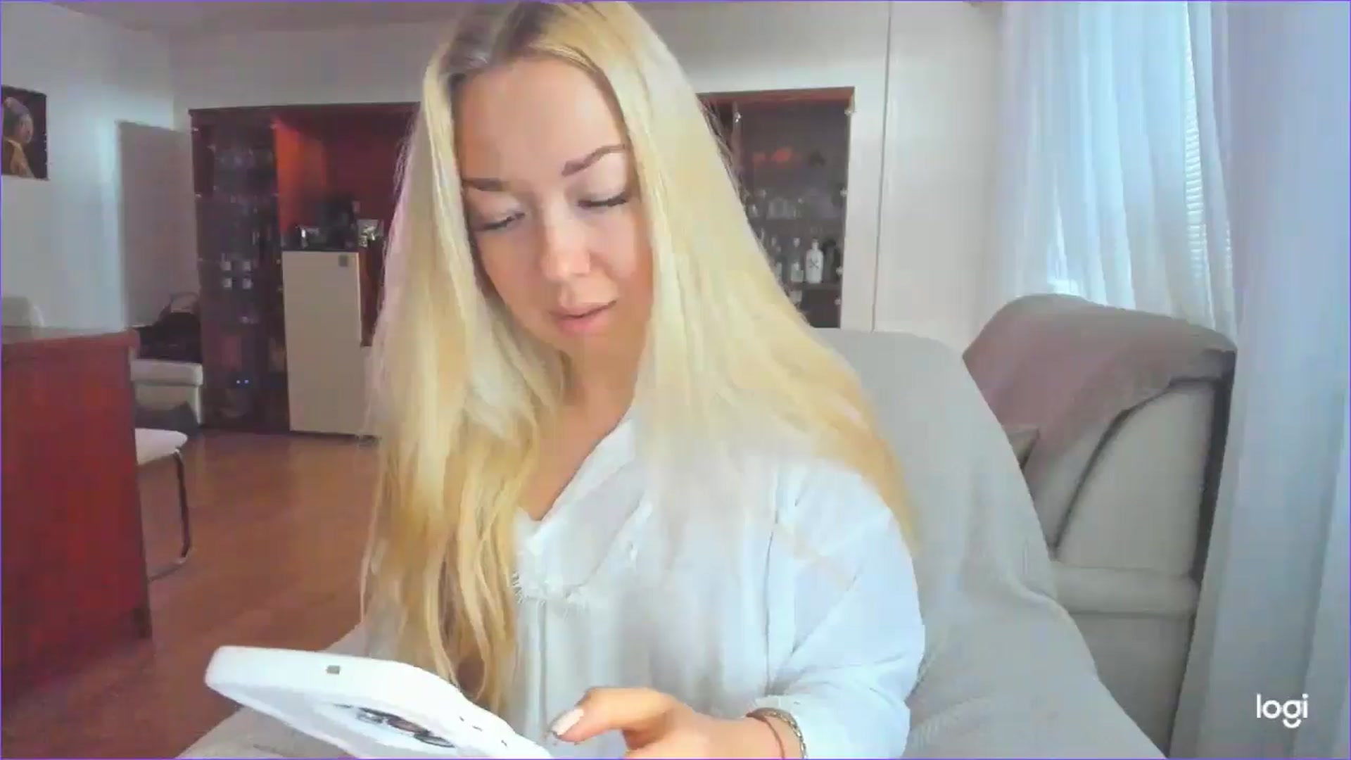 Gallery image thumbnail from FlamingoDream's myfreecams stream on, 05/28/2025, 16:47 image 12 of 20