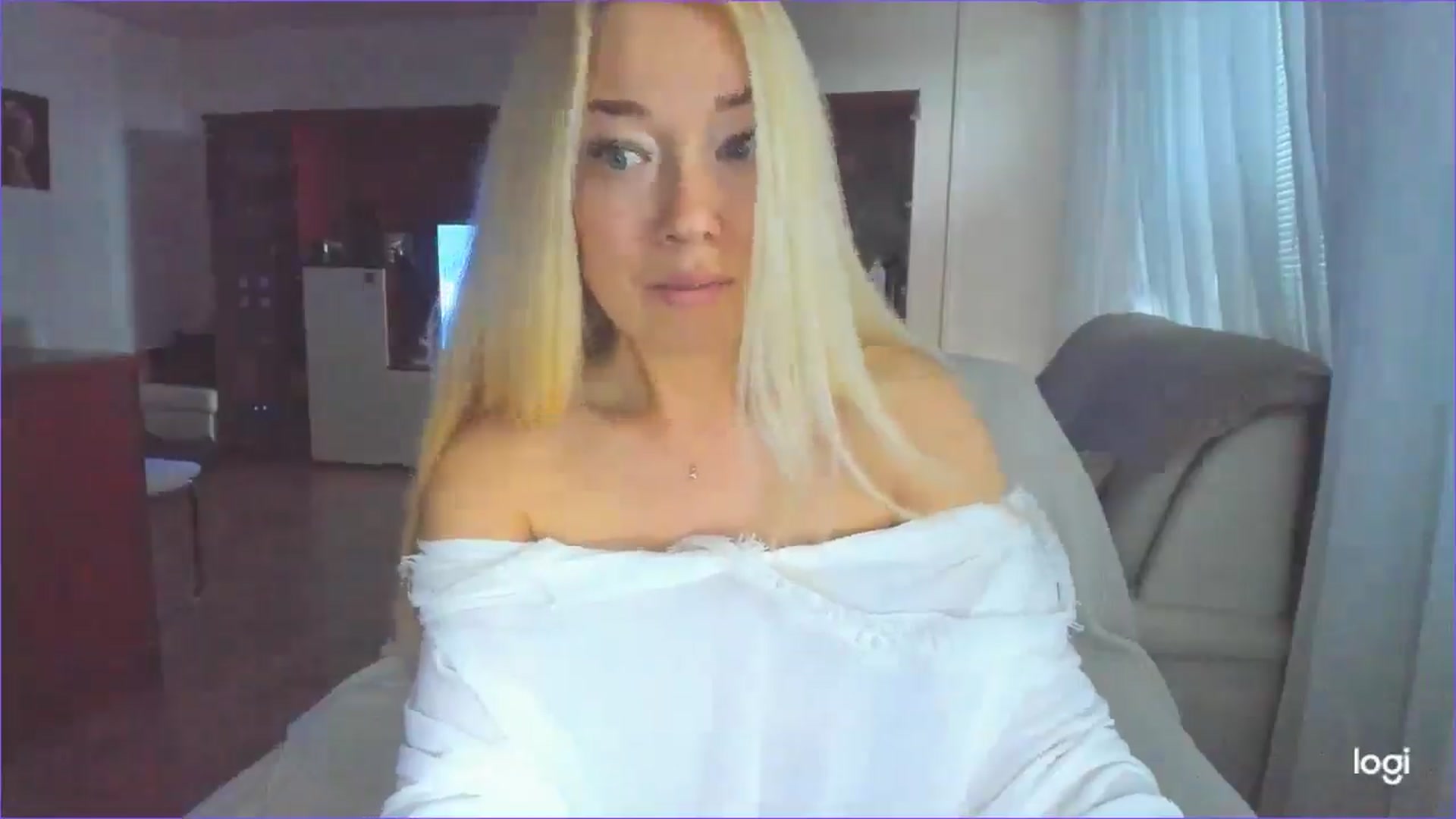Gallery image thumbnail from FlamingoDream's myfreecams stream on, 05/28/2025, 16:47 image 16 of 20