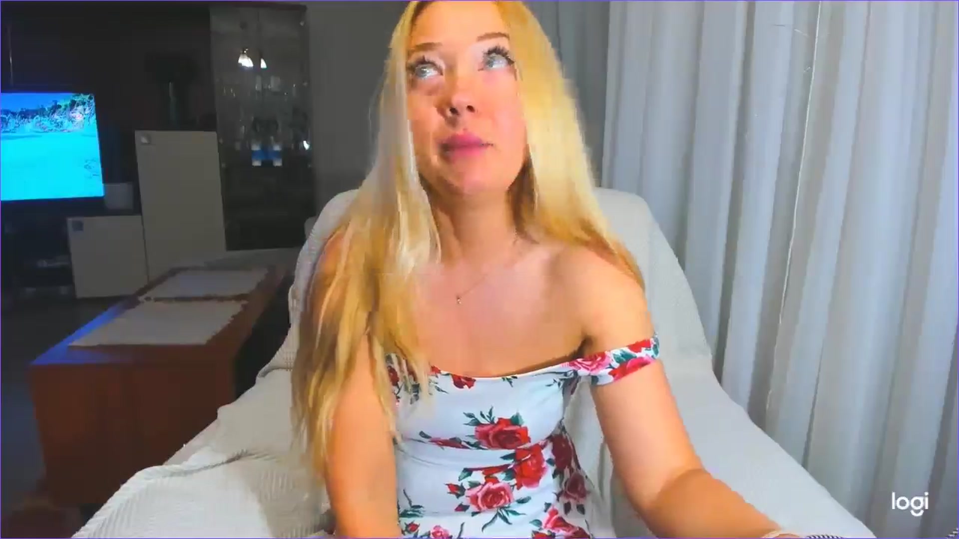 Gallery image thumbnail from FlamingoDream's myfreecams stream on, 06/10/2025, 02:53 image 13 of 20