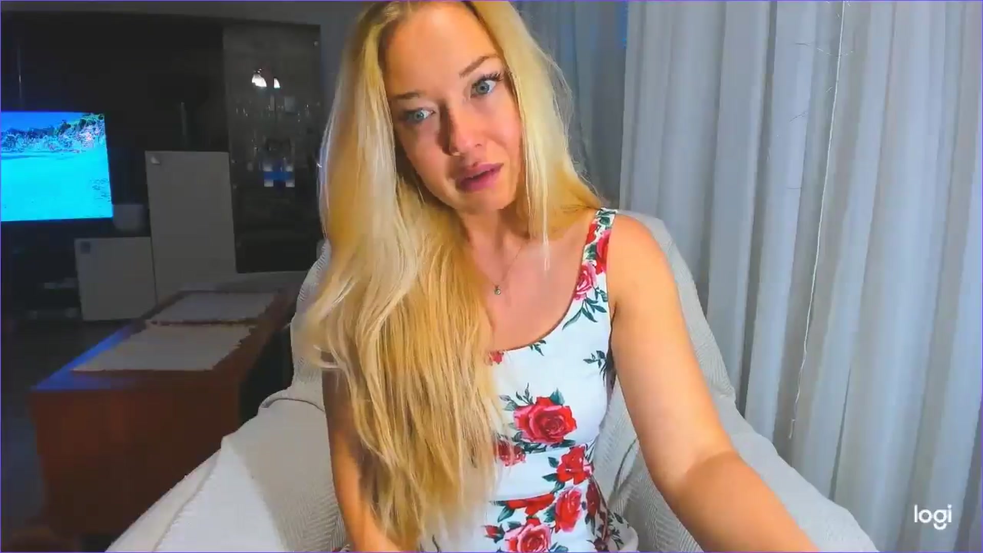 Gallery image thumbnail from FlamingoDream's myfreecams stream on, 06/10/2025, 02:53 image 20 of 20