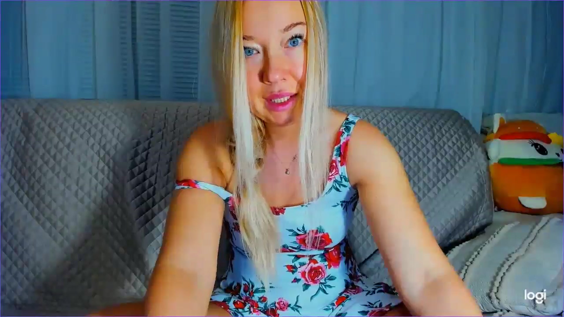 Gallery image thumbnail from FlamingoDream's myfreecams stream on, 08/04/2025, 23:41 image 9 of 20