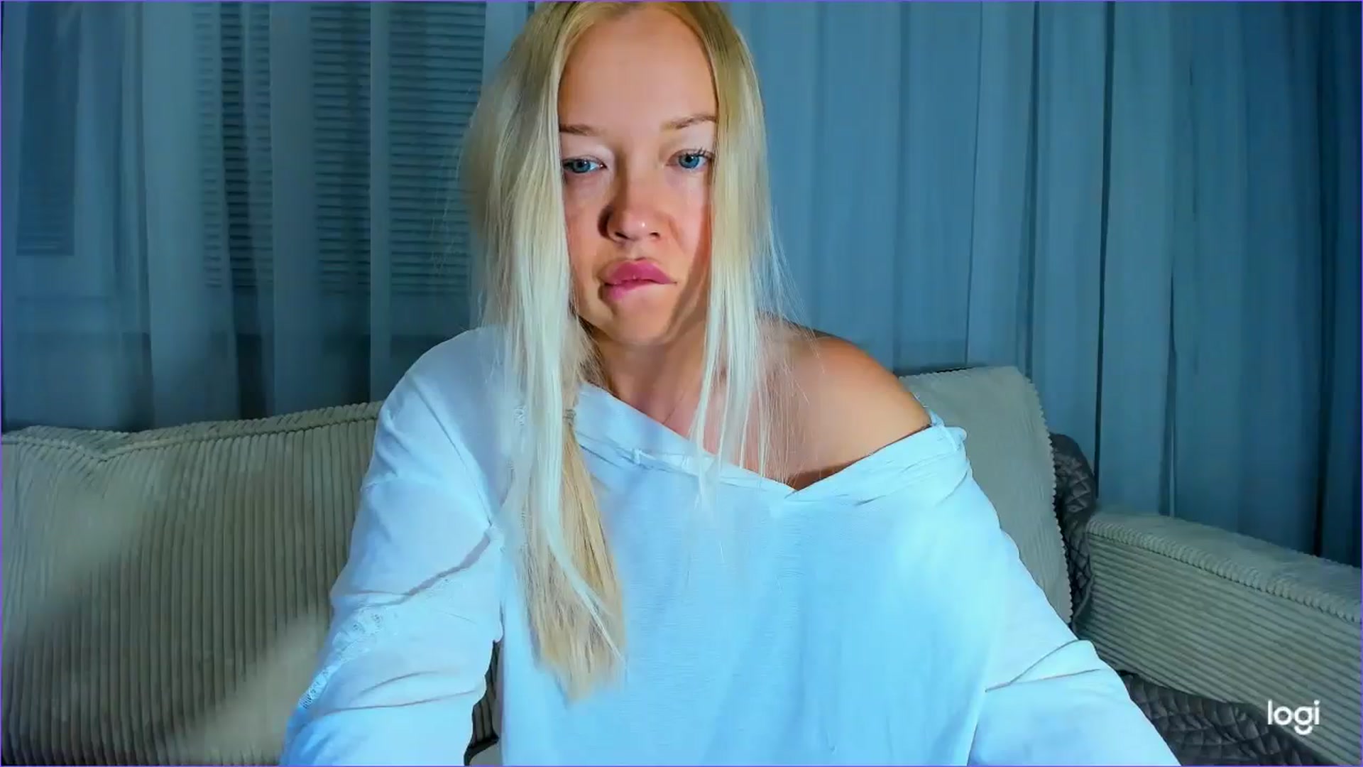 Gallery image thumbnail from FlamingoDream's myfreecams stream on, 08/25/2025, 21:26 image 3 of 20