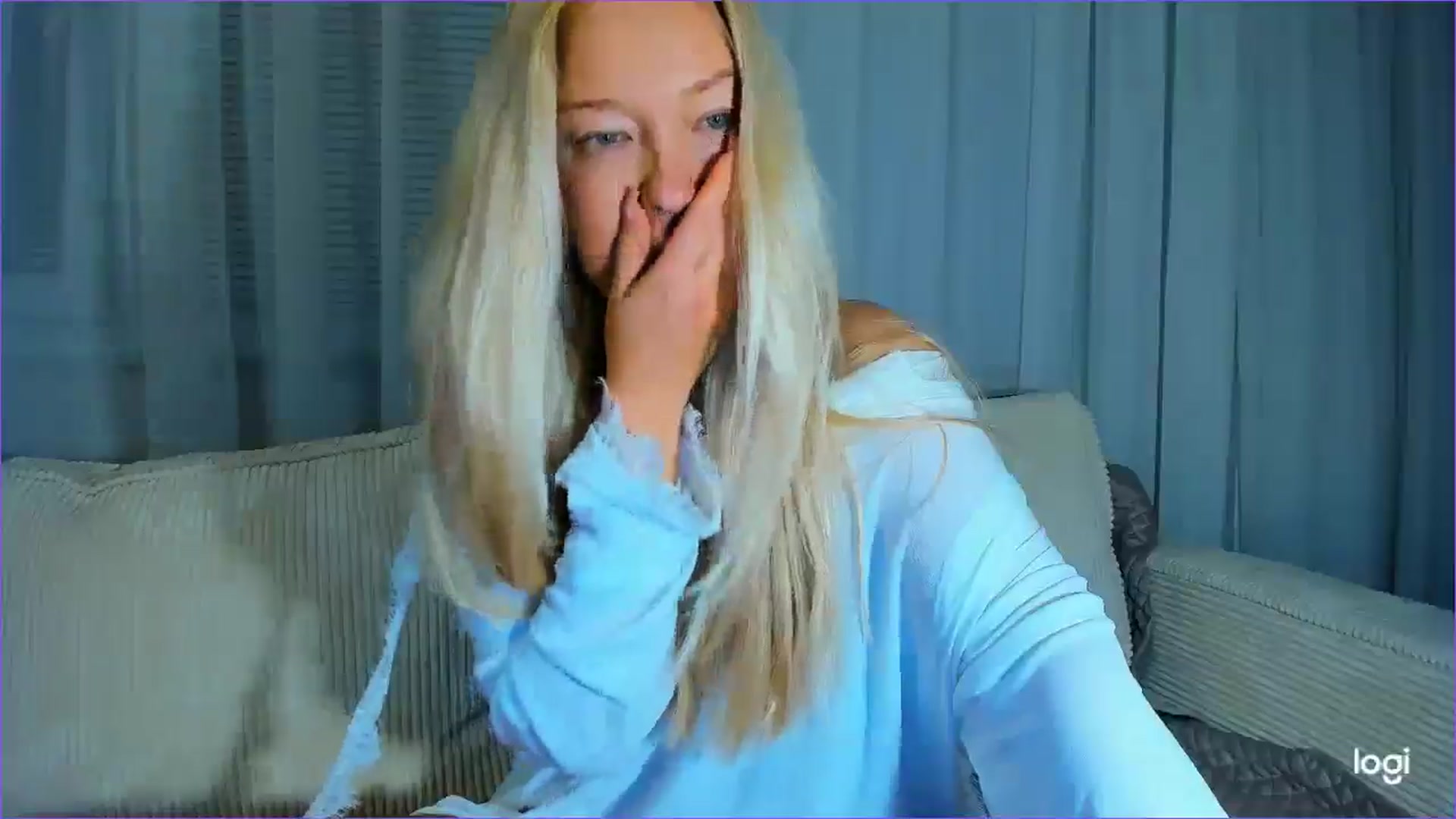 Gallery image thumbnail from FlamingoDream's myfreecams stream on, 08/25/2025, 22:23 image 7 of 20