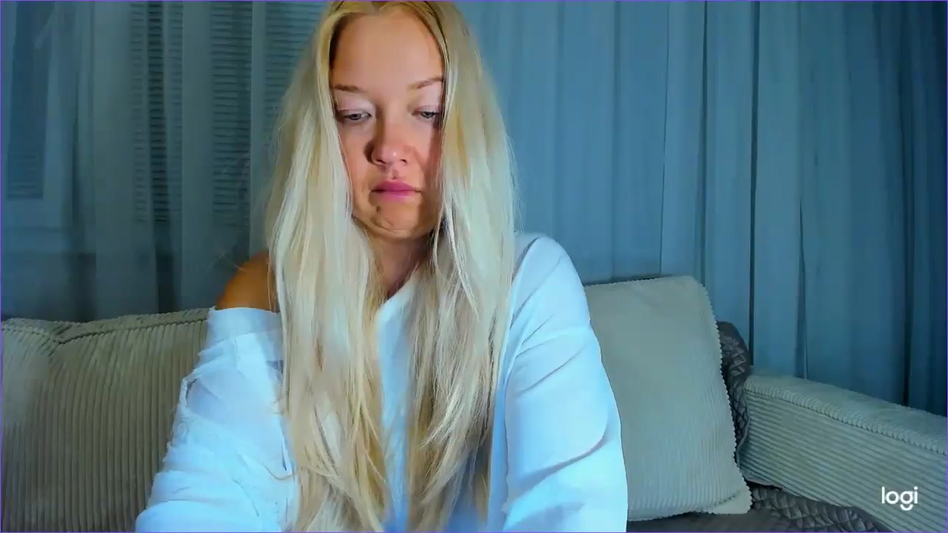Gallery image thumbnail from FlamingoDream's myfreecams stream on, 08/25/2025, 22:23 image 11 of 20