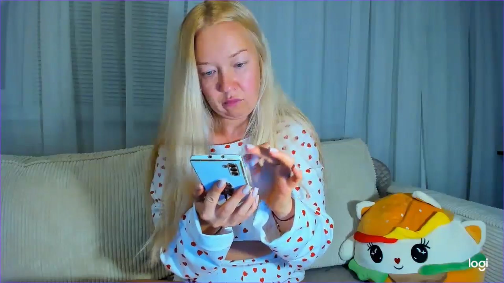 Gallery image thumbnail from FlamingoDream's myfreecams stream on, 08/26/2025, 21:39 image 16 of 20