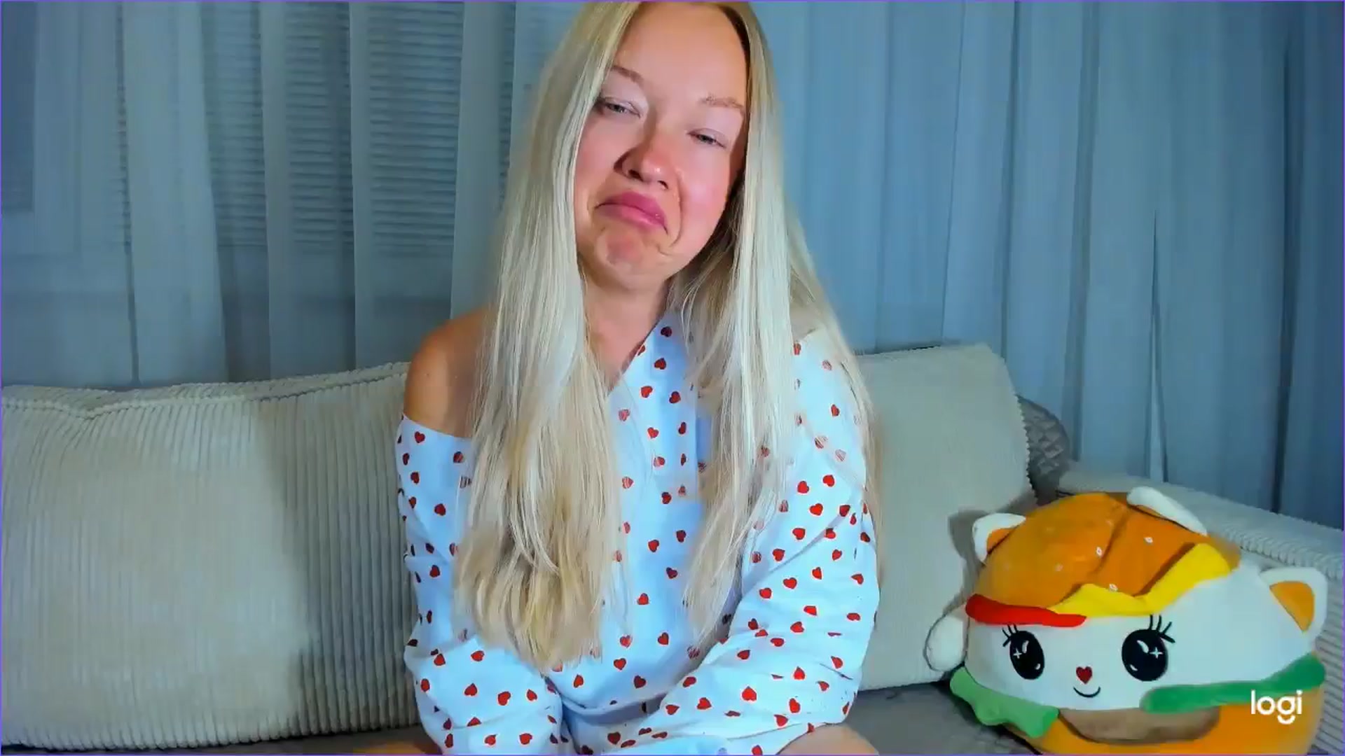 Gallery image thumbnail from FlamingoDream's myfreecams stream on, 08/26/2025, 22:08 image 17 of 20