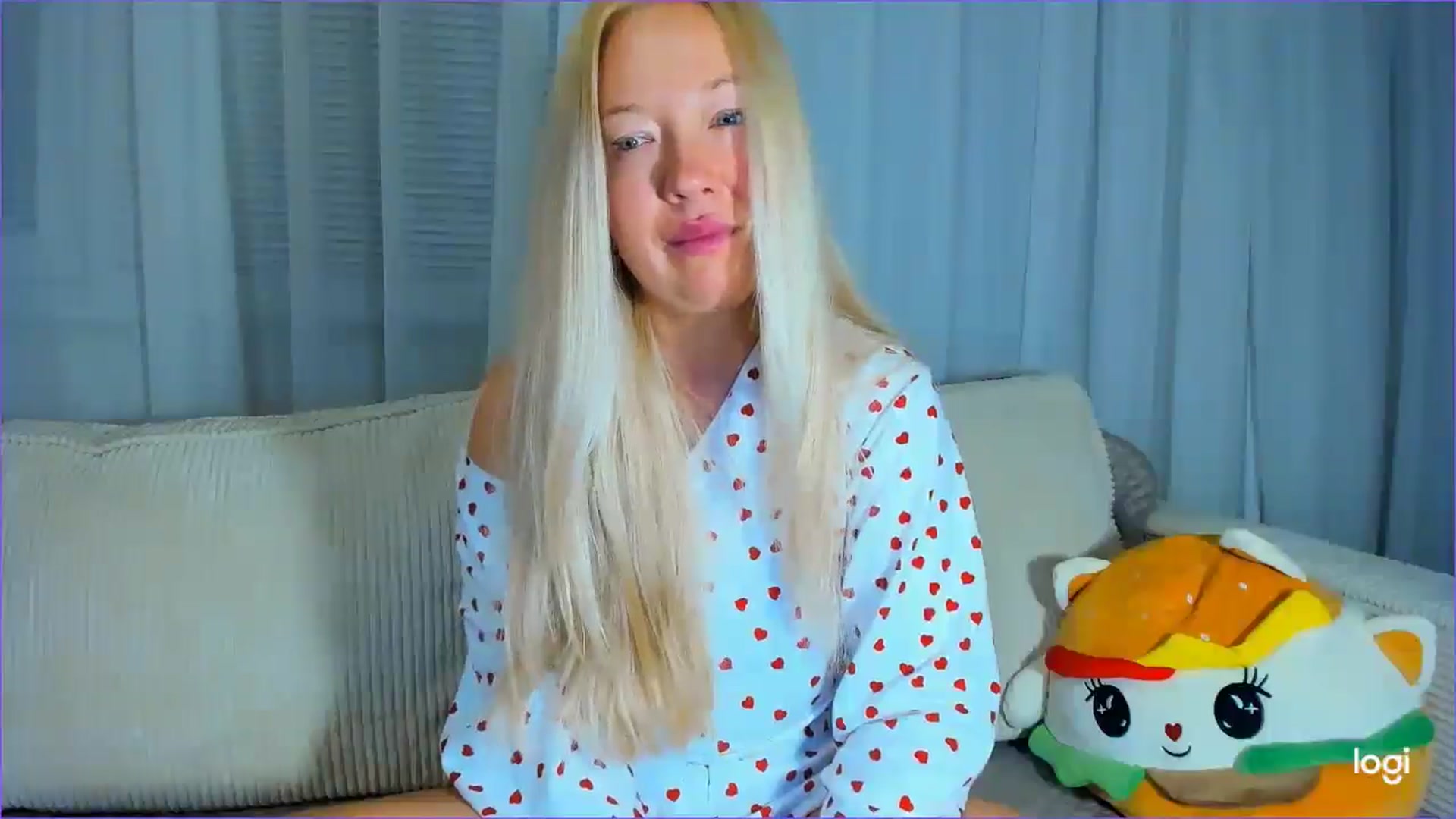 Gallery image thumbnail from FlamingoDream's myfreecams stream on, 08/26/2025, 22:08 image 12 of 20