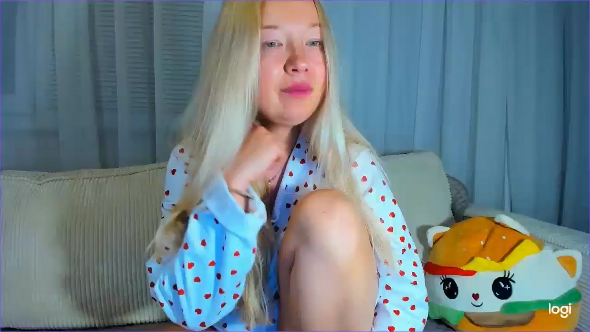 Gallery image thumbnail from FlamingoDream's myfreecams stream on, 08/26/2025, 22:08 image 1 of 20