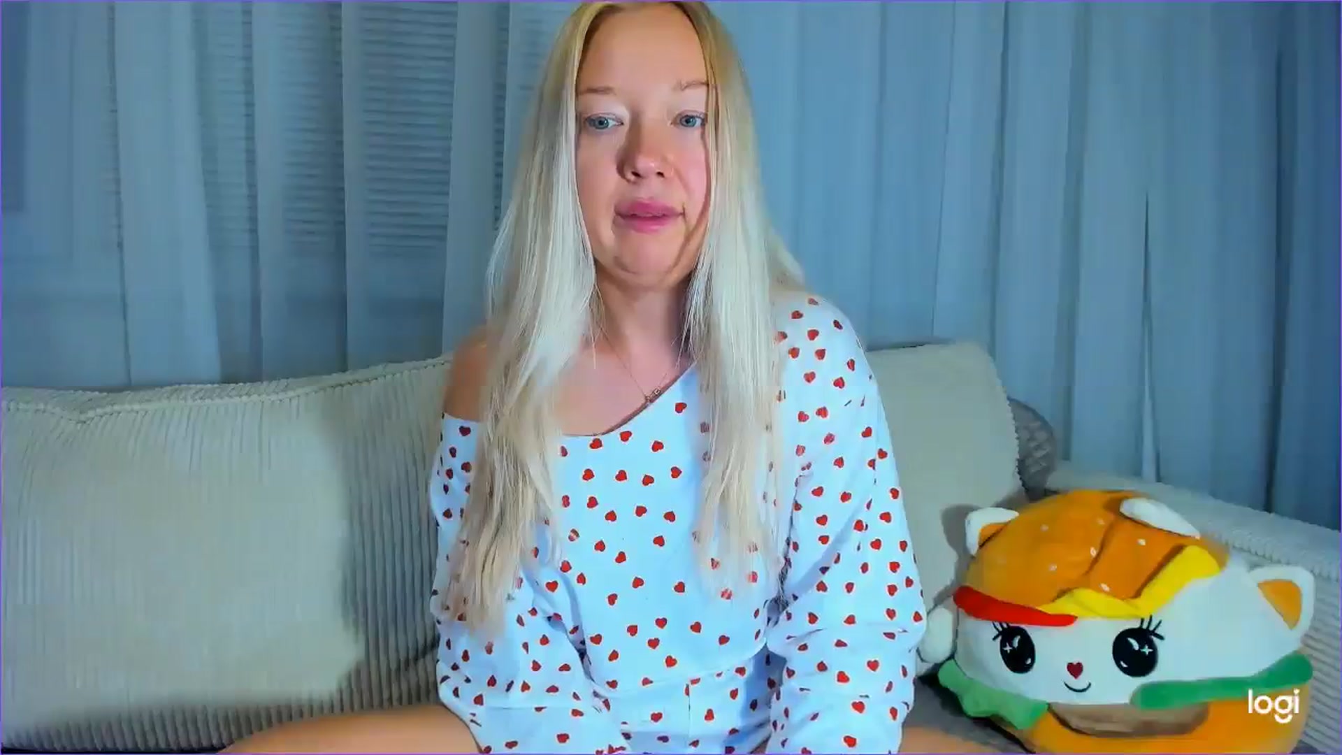 Gallery image thumbnail from FlamingoDream's myfreecams stream on, 08/26/2025, 23:49 image 11 of 20