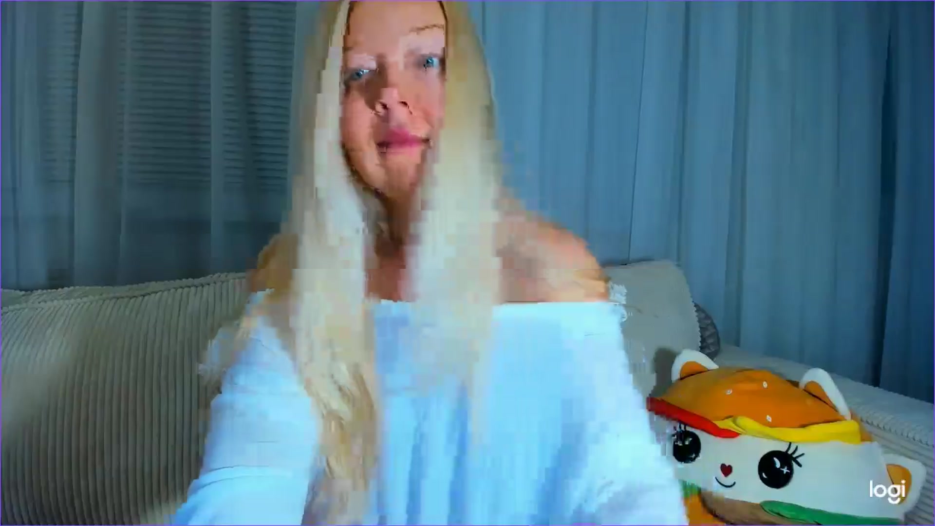 Gallery image thumbnail from FlamingoDream's myfreecams stream on, 08/27/2025, 20:45 image 10 of 20