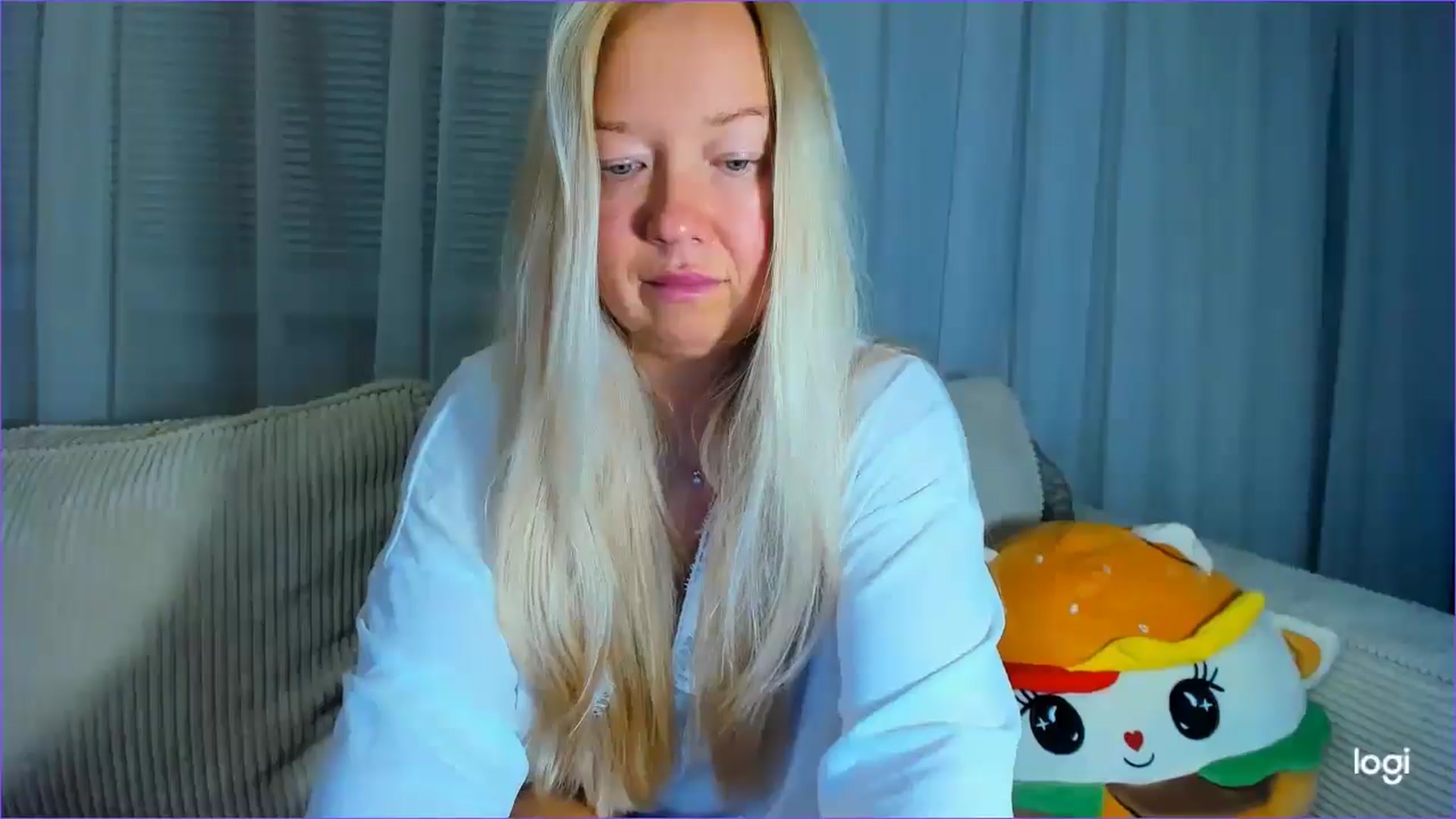 Gallery image thumbnail from FlamingoDream's myfreecams stream on, 08/27/2025, 23:53 image 20 of 20