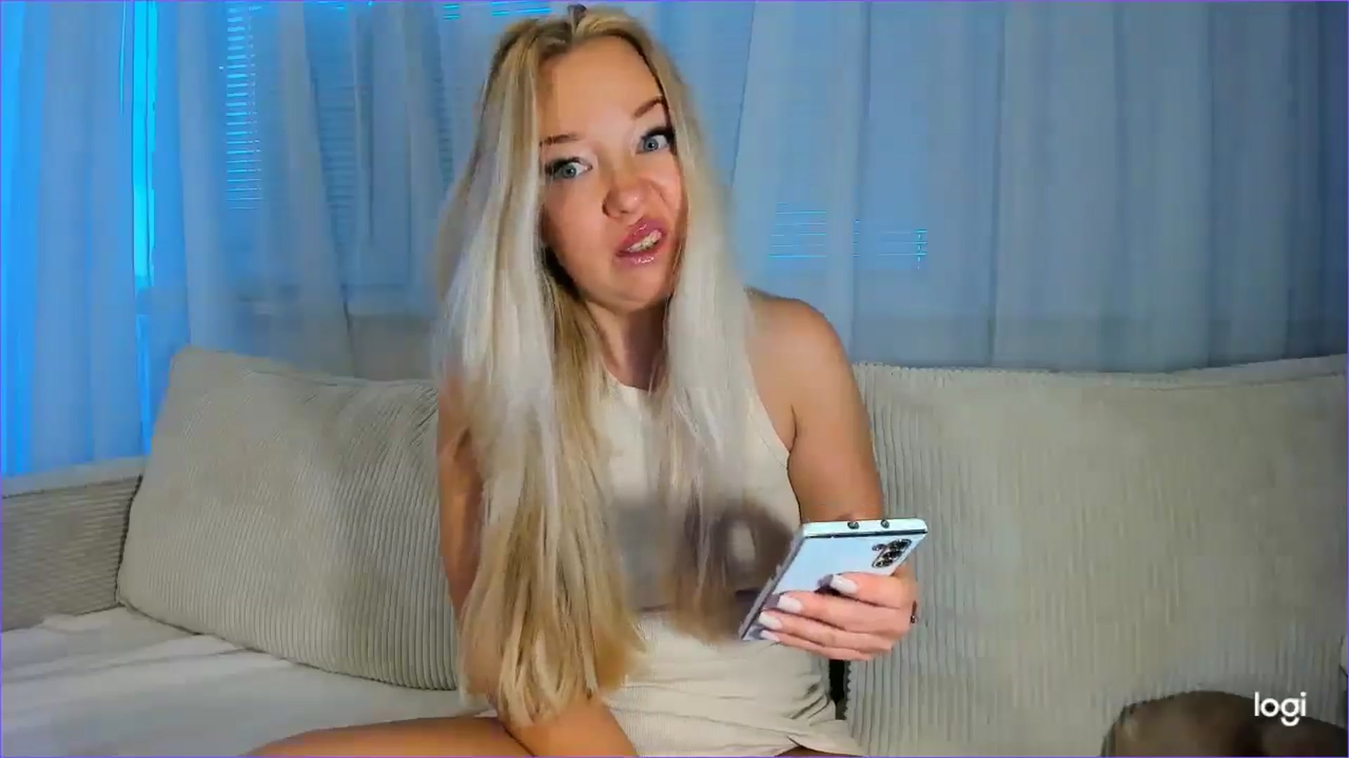 Gallery image thumbnail from FlamingoDream's myfreecams stream on, 09/09/2025, 04:51 image 16 of 20